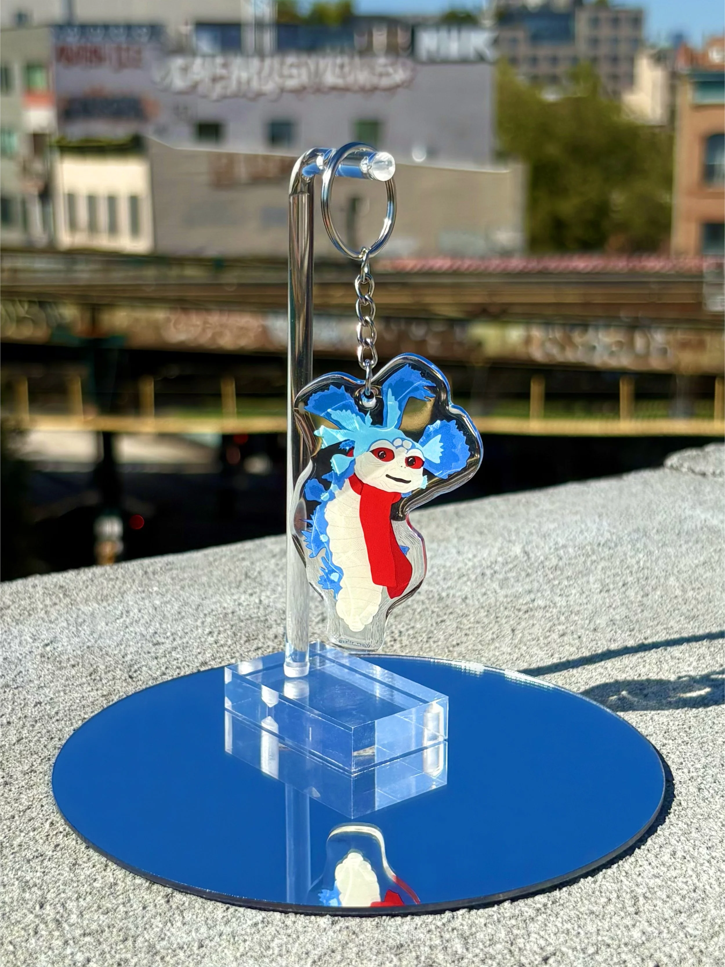 Keychain_Stand_Worm.jpg