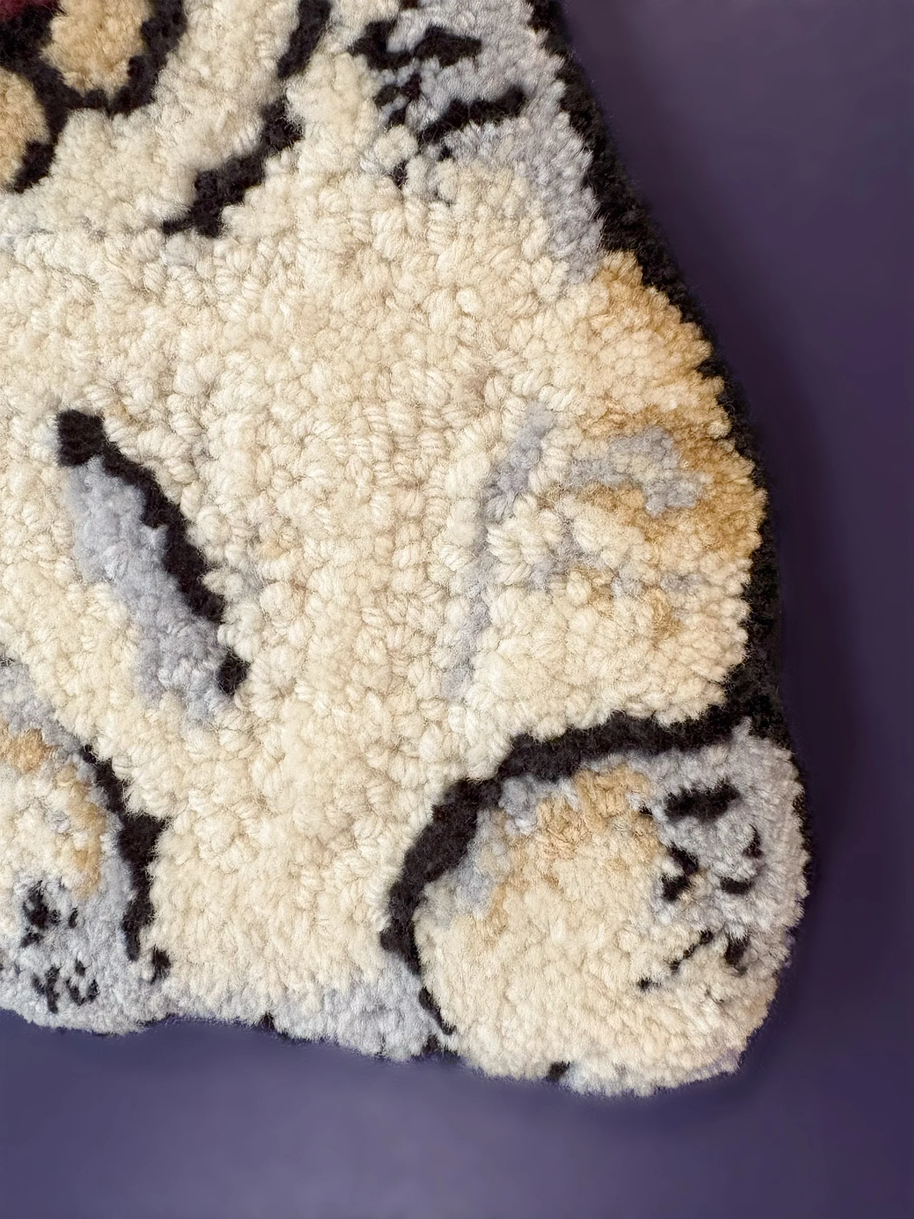 lamb-sitting-loop-detail-2.jpg