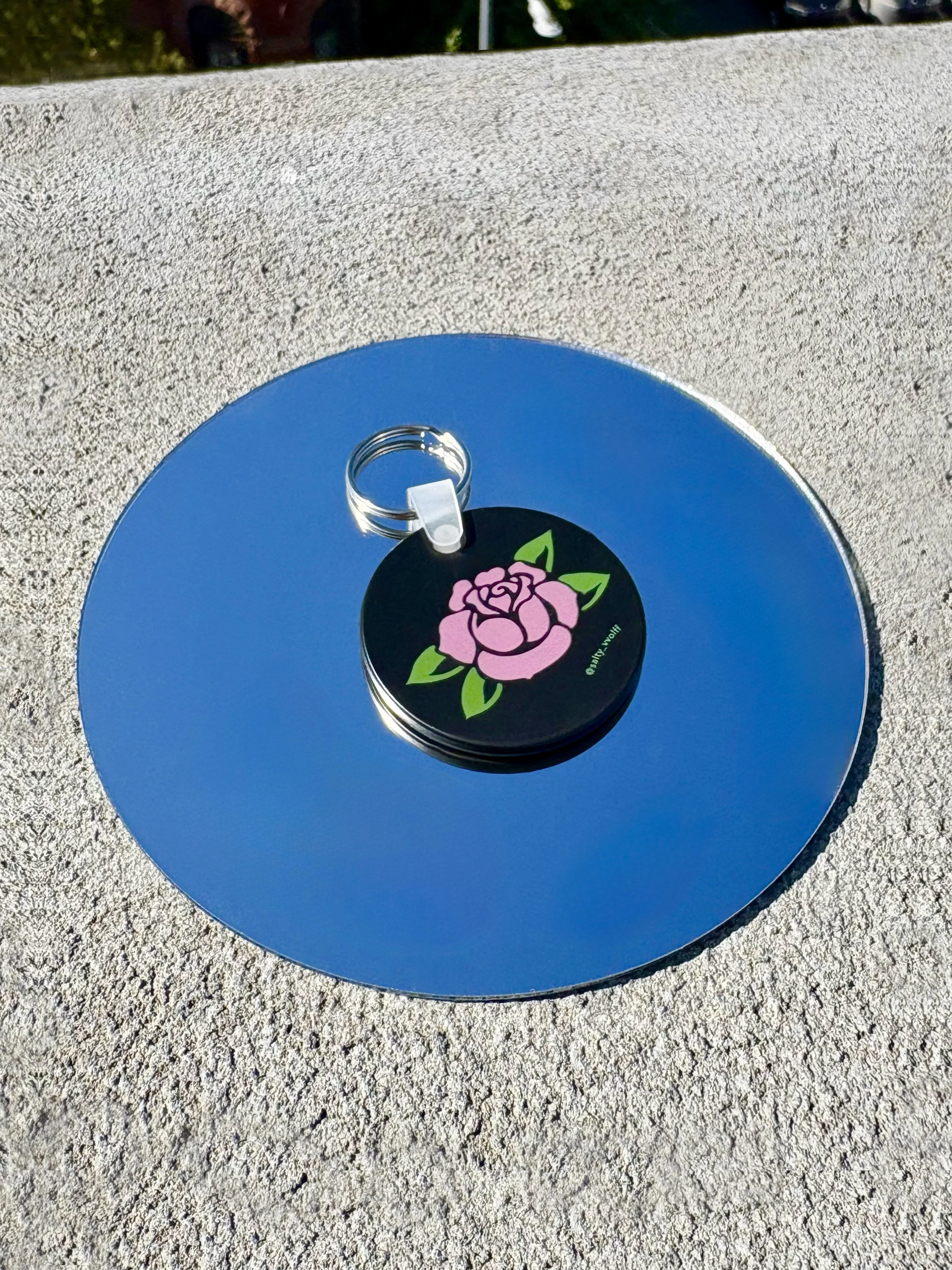 Keychain_Flat_Rose.jpg