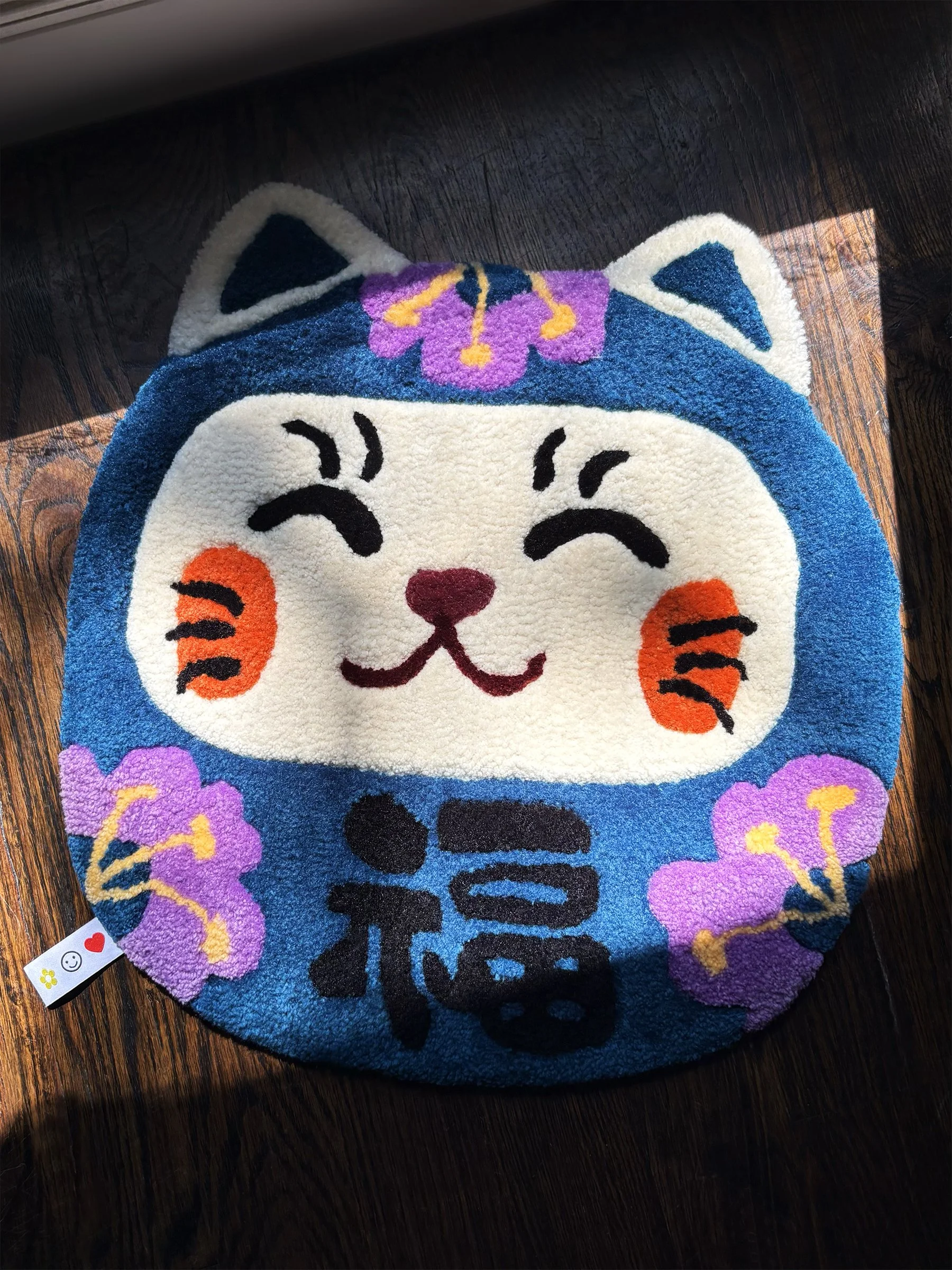 lucky cat — blue