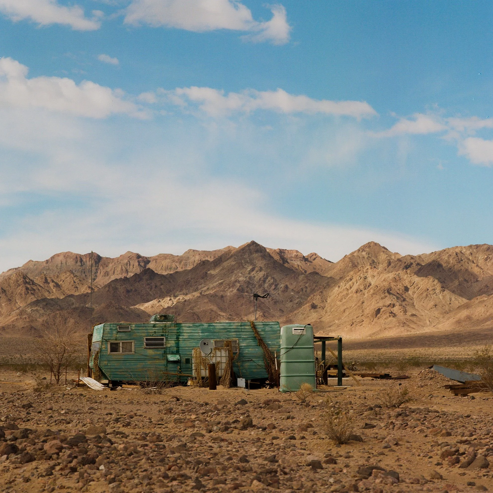 TrailerF.jpg