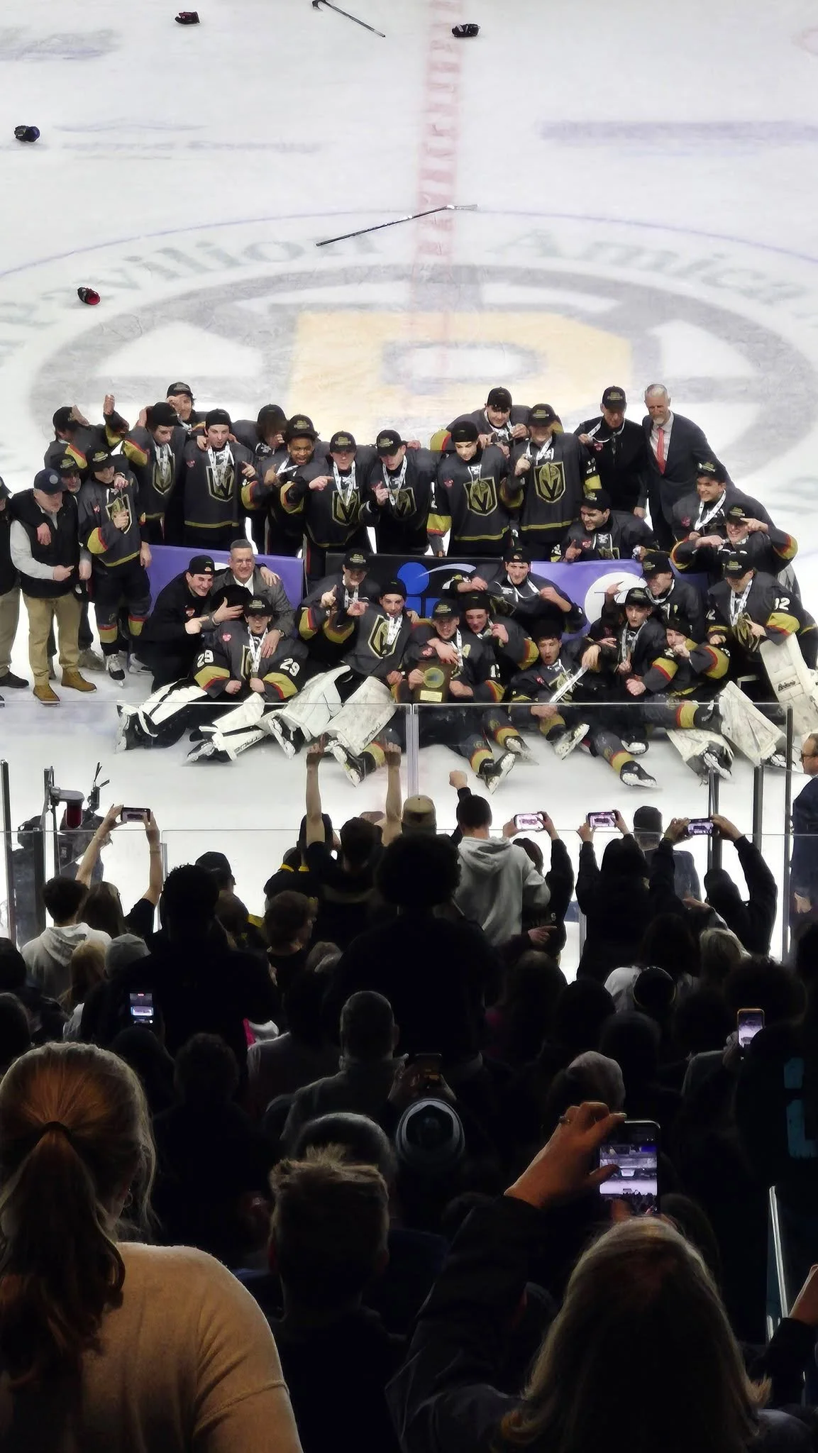 From tragedy to triumph they did it.Blaclstone Valley  #hotinri  Lincoln also played great best hockey I ever saw.