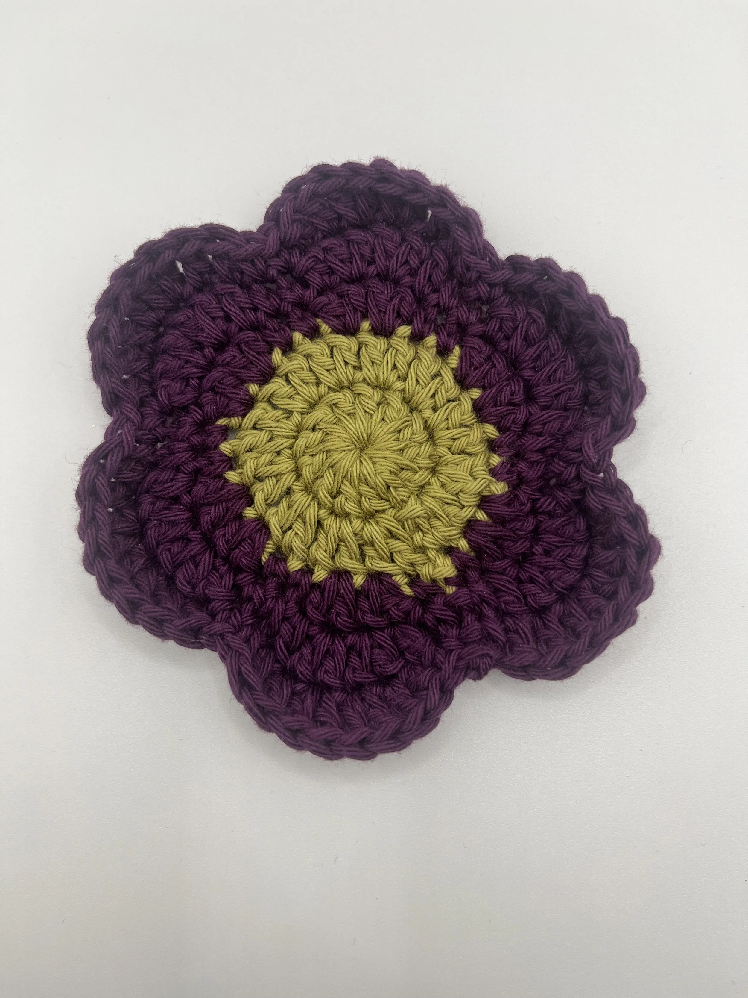 Crocheted Flower Coaster Olive Centre & Purple Petals