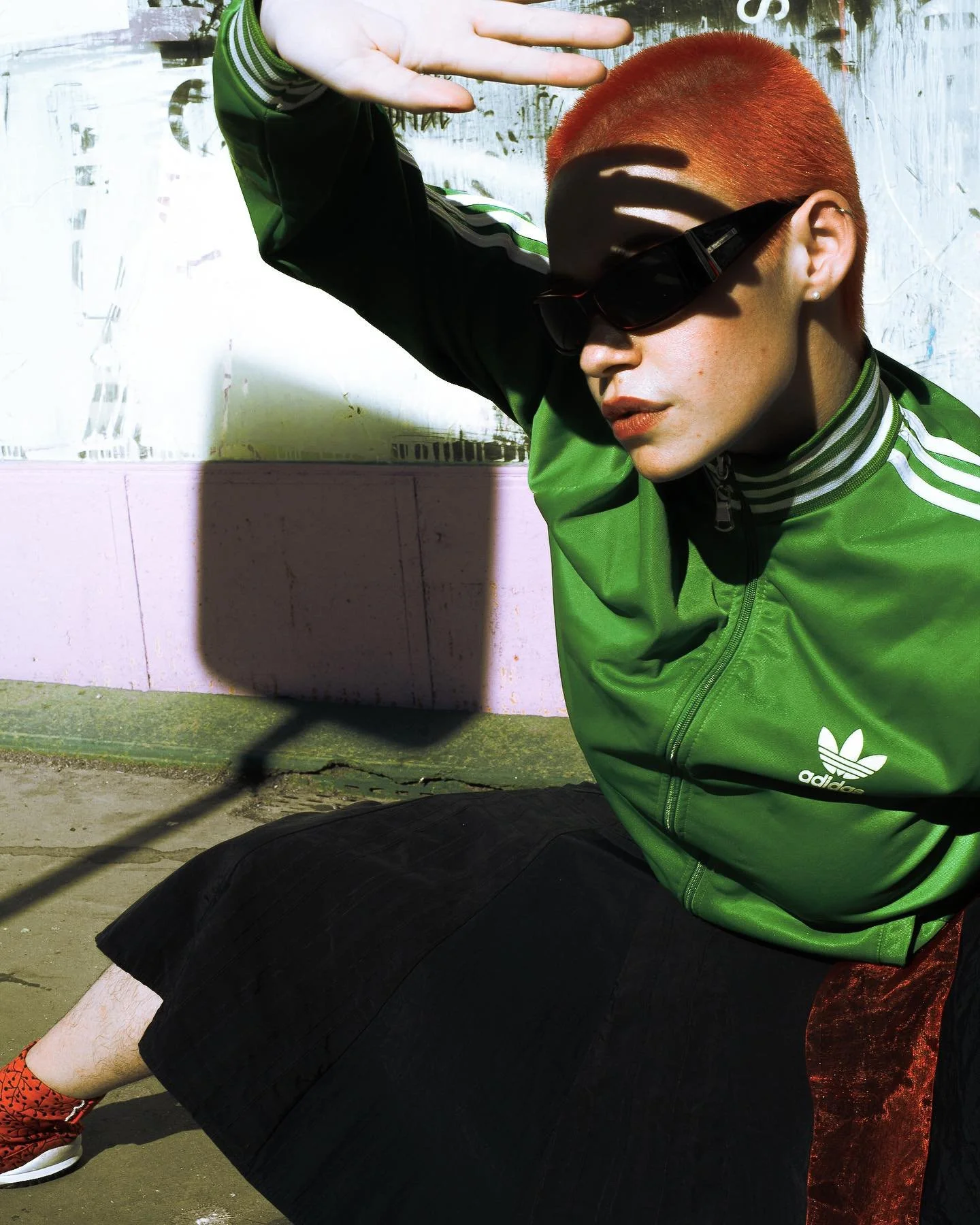 AD&Egrave;LE CHASING SHADOWS IN HER ADIDAS JACKET ✨ 
LYON - 08/23

&mdash;&mdash;

#editorialphotoshoot #fashionphotographyeditorial