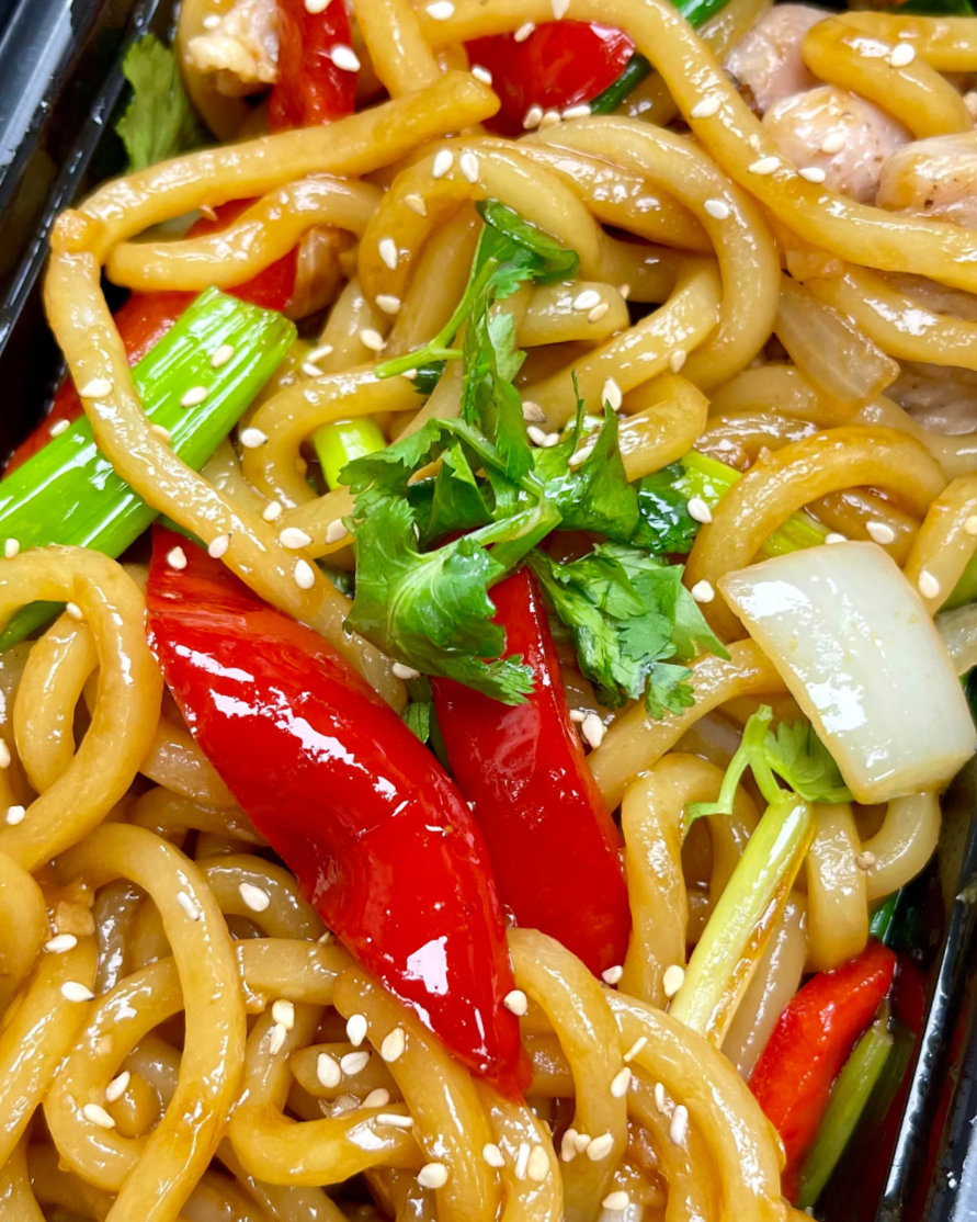 Chicken Udon Stir Fry
