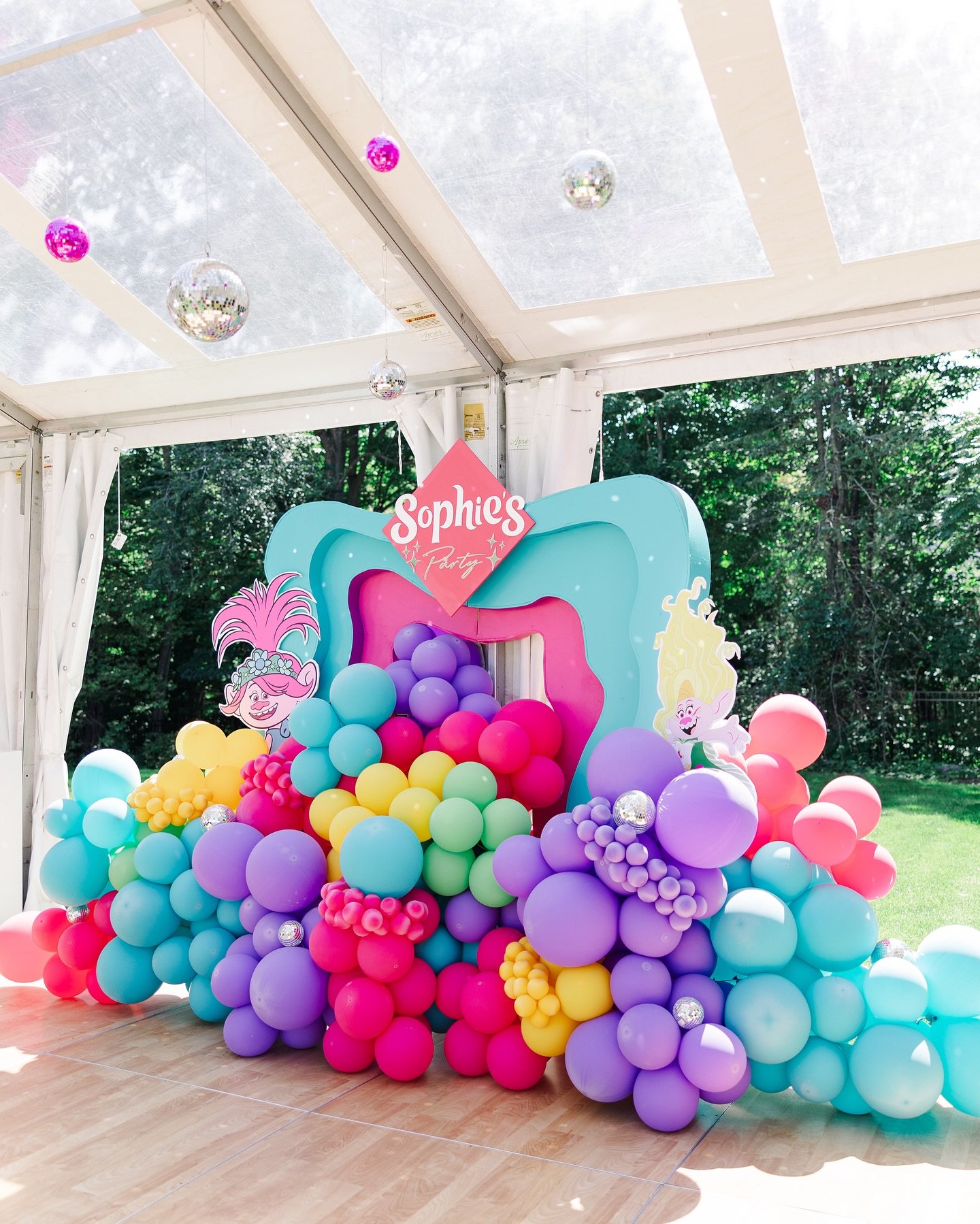 It&rsquo;s all in the little details ✨ from custom chip bags provided by mom of the birthday girl to little troll decals provided by Roma Creations, and a custom basketball carnival toss! So grateful for the team of vendors that helped put this all t