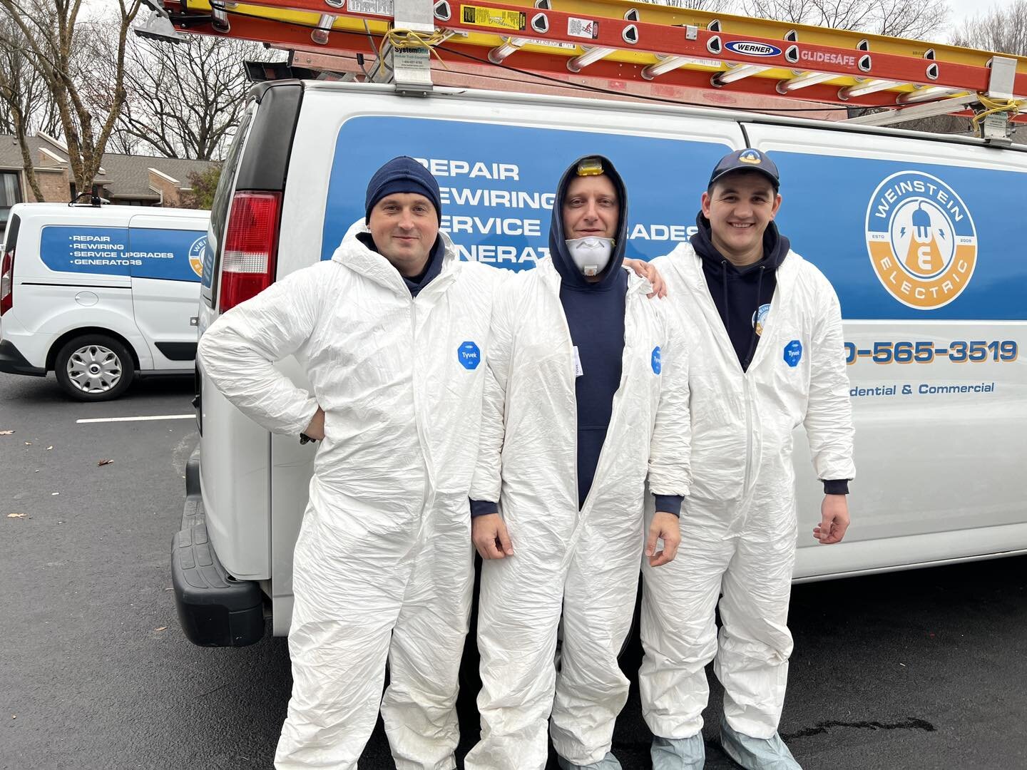 How do we look in our attic spacesuits?! 

Hooked up bath fans in the attics of Hickory Hill Condos in Media today. 

#suitedanbooted #sparkylife #phillysfinest #mediapa