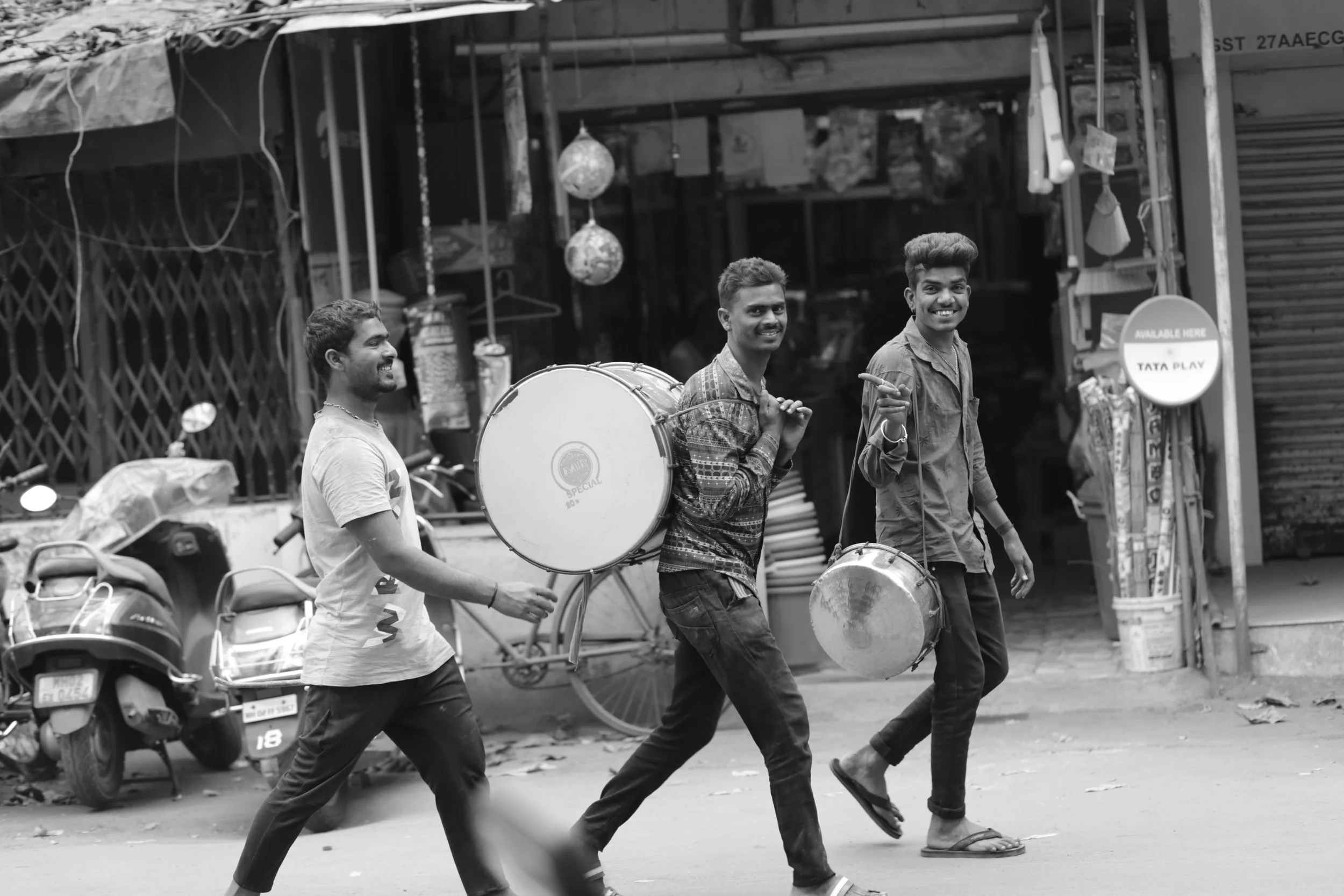 Street Photograph_mE 4.JPG