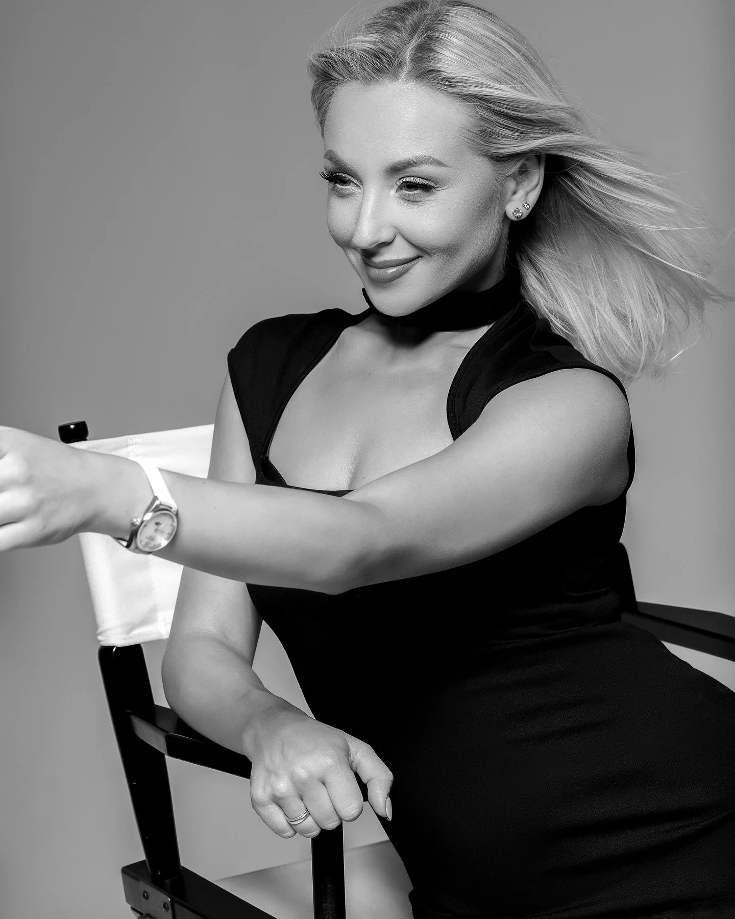 That Monday mood 🤩

#portretas 
#motersportretas 
#bwclassic 
#juodaibaltafotografija 
#fotografaikaune