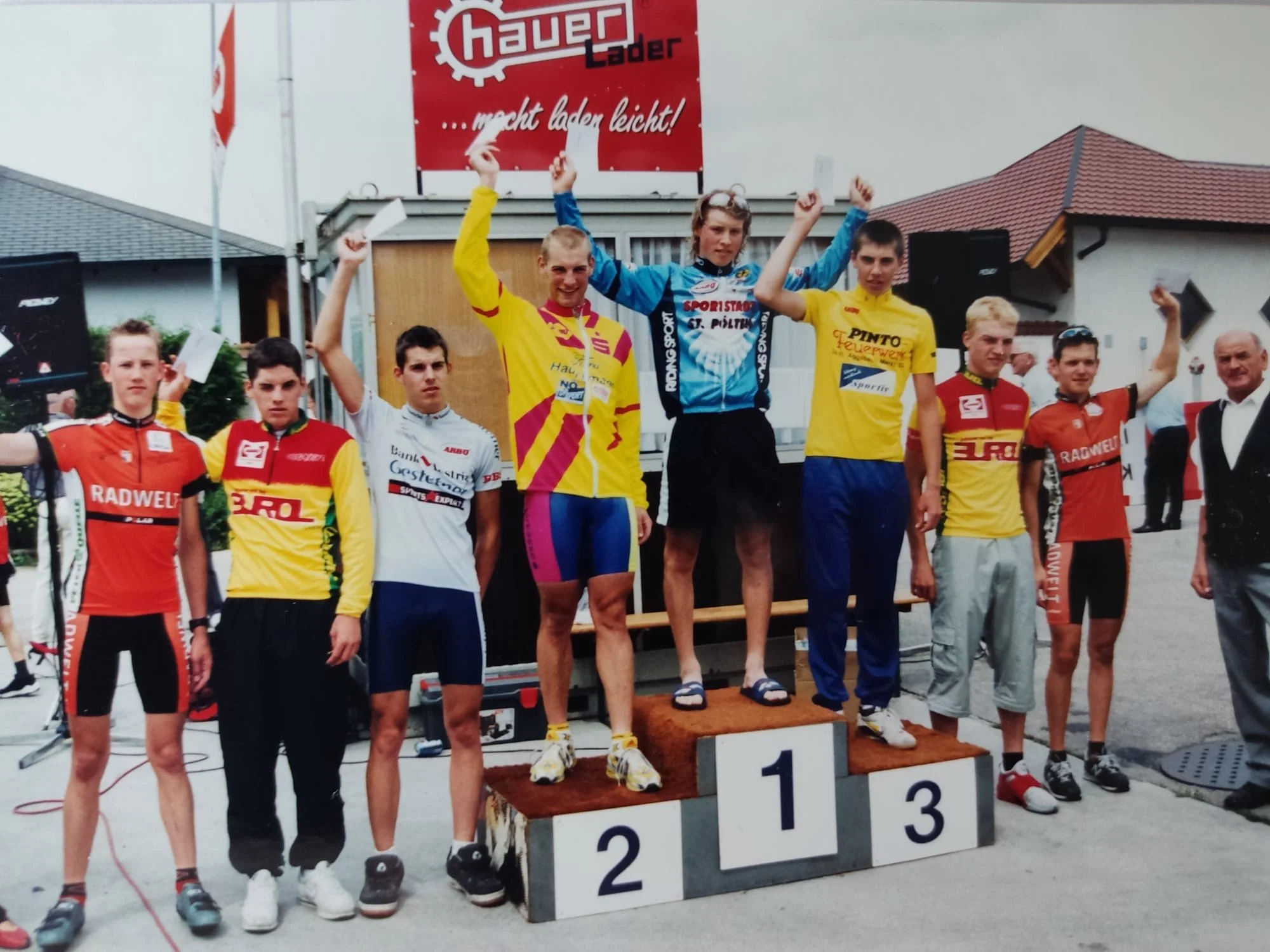 WhatsApp Image 2023-12-10 at 14.33.01.jpg