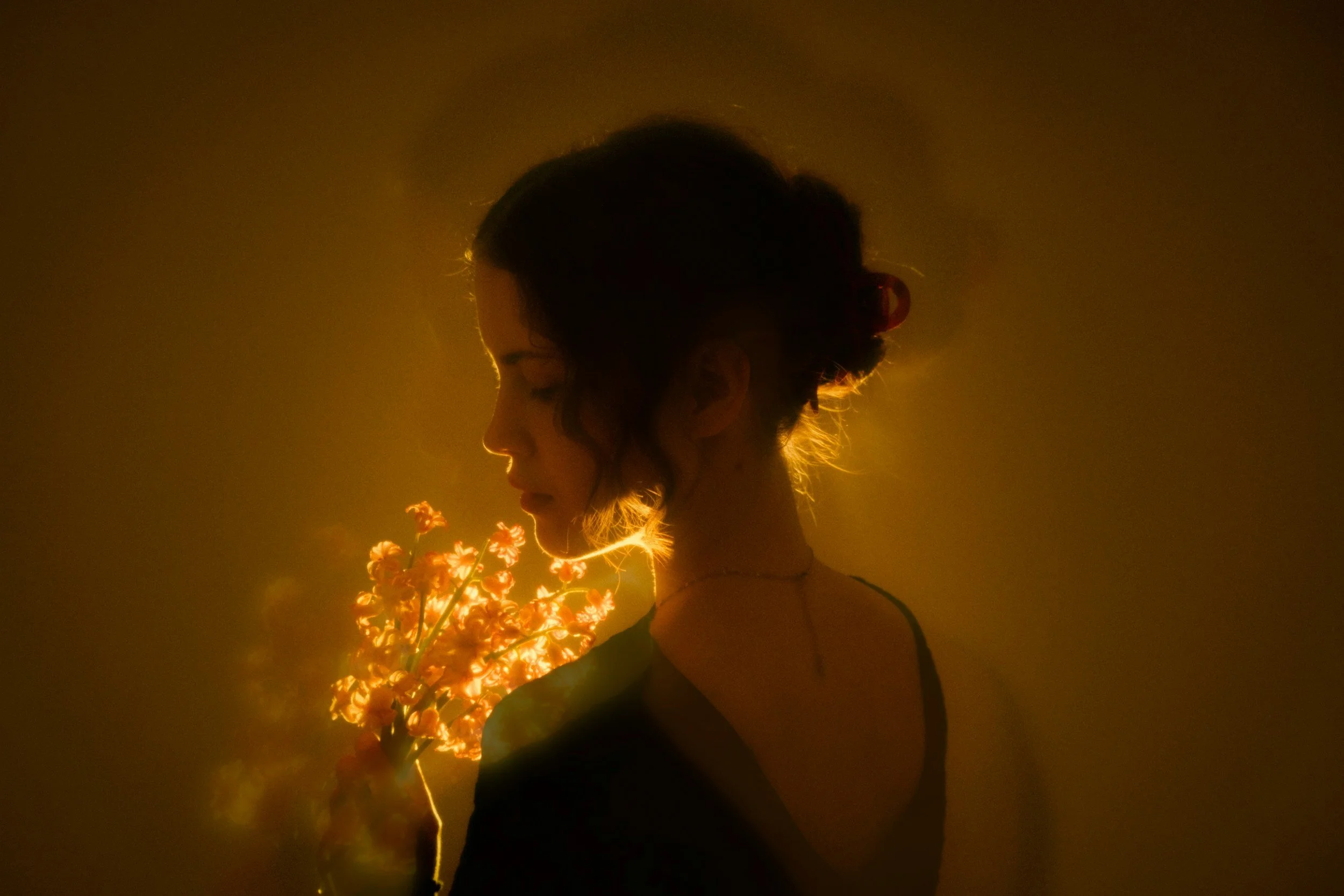 The Holy Spirit Speaks—Not In Chaos, But In Quiet. Tuning Into His Voice Leads To Clarity And Peace. In His Presence, Distractions Fade And His Truth Prevails. Prepare A Space For Him.