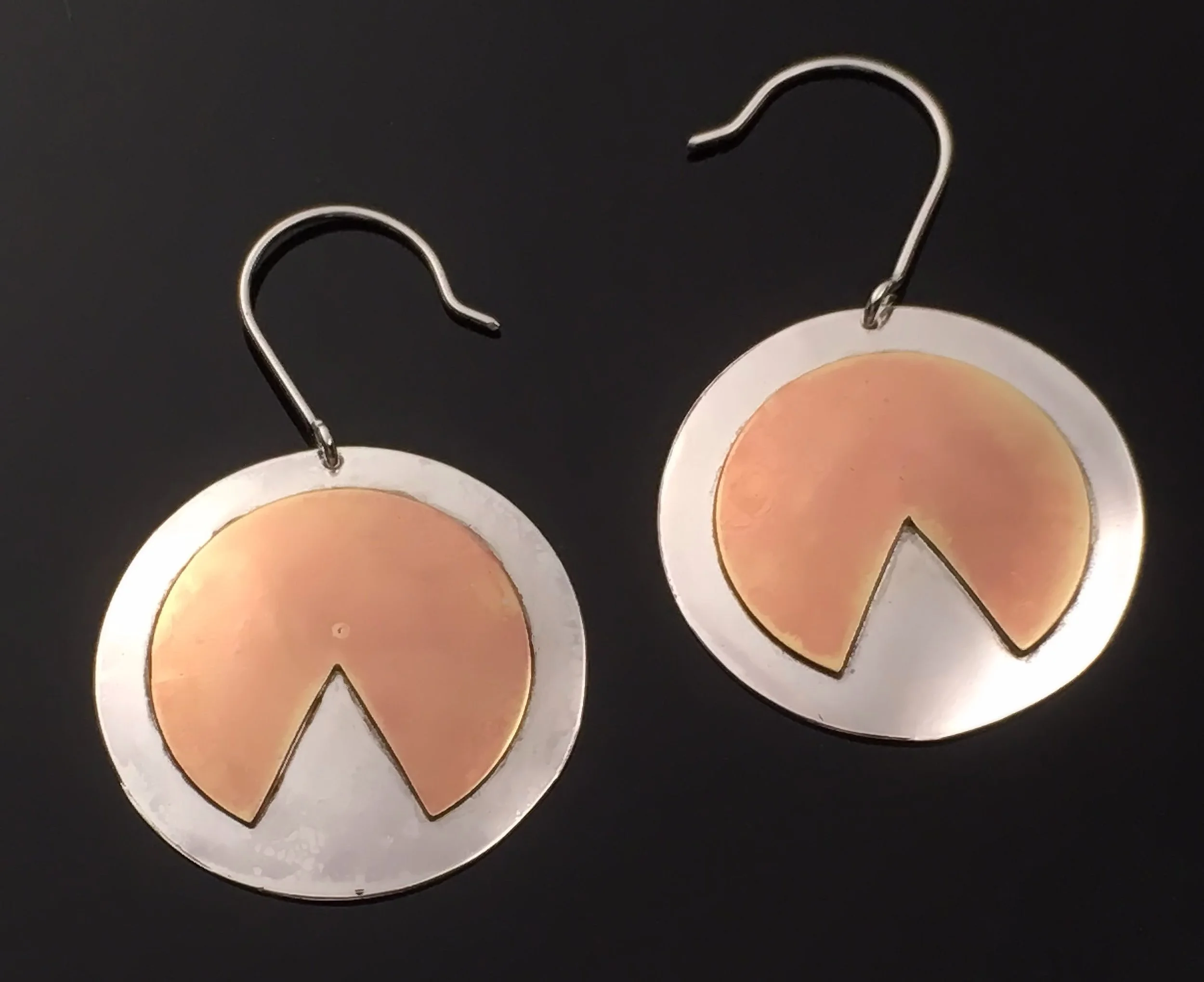 Round copper & sterling silver earring