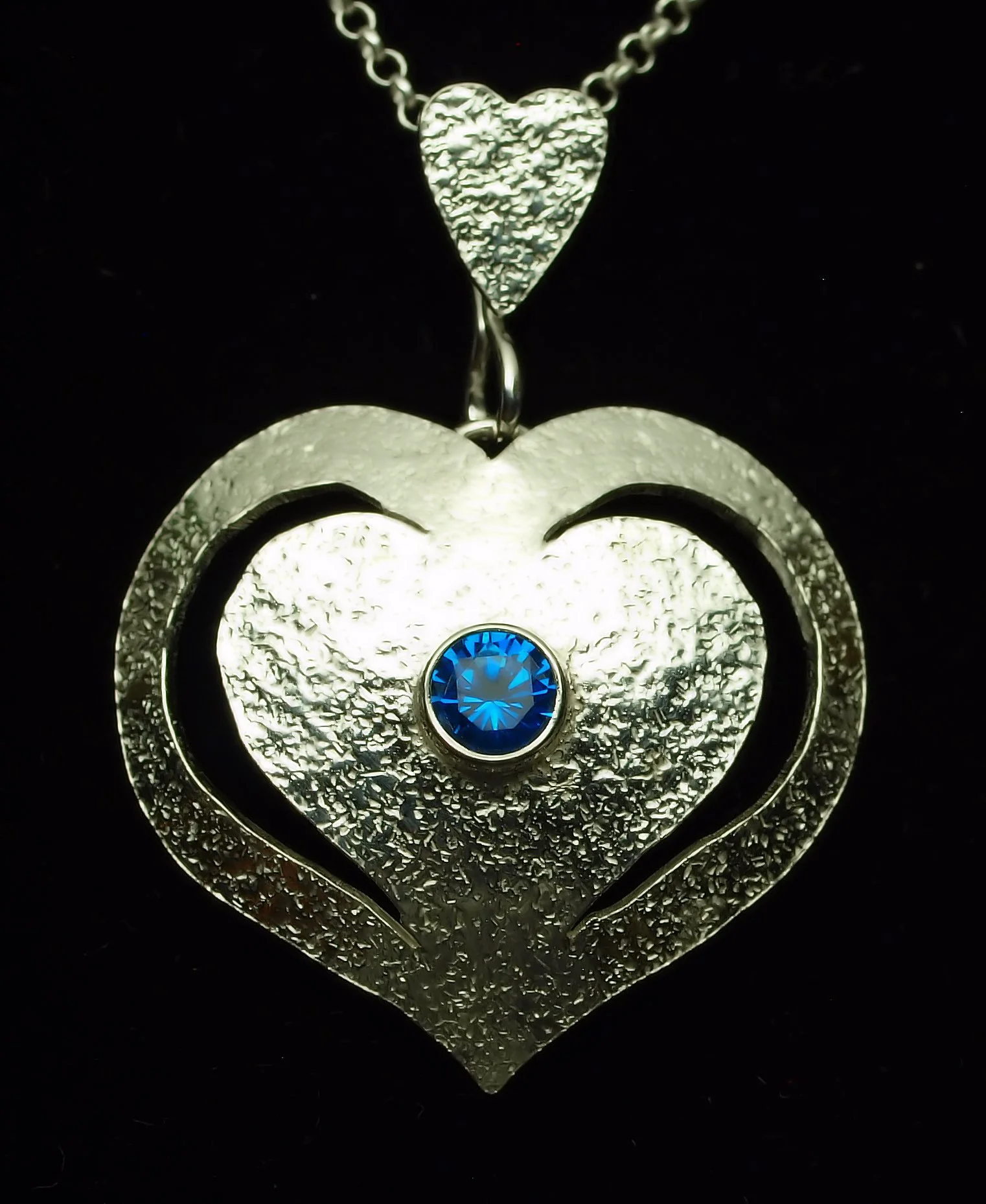 pk420
  Textured Heart  
Sold