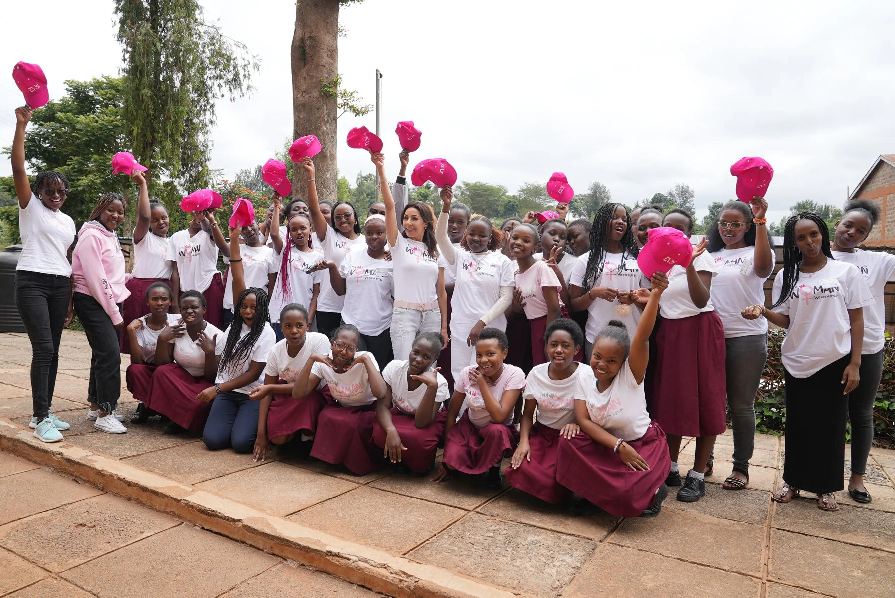 EYW_Charity_Africa_donate2.jpg