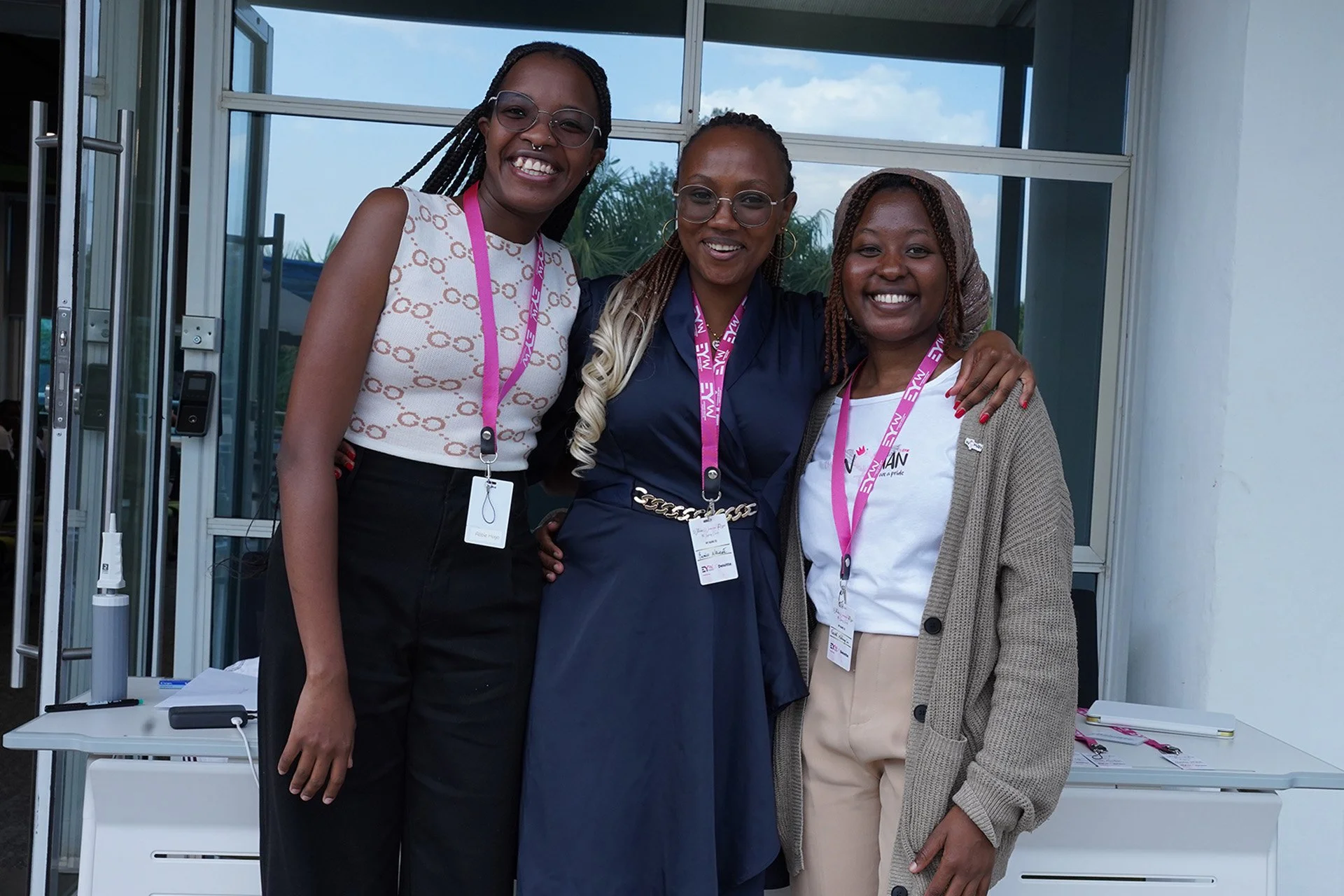 DELOITTE_WHENWOMENRISE3.jpg