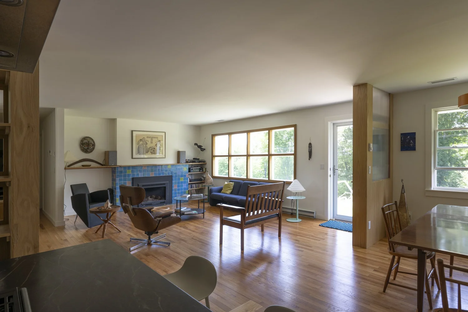 Drumlin House, living room from the kitchen