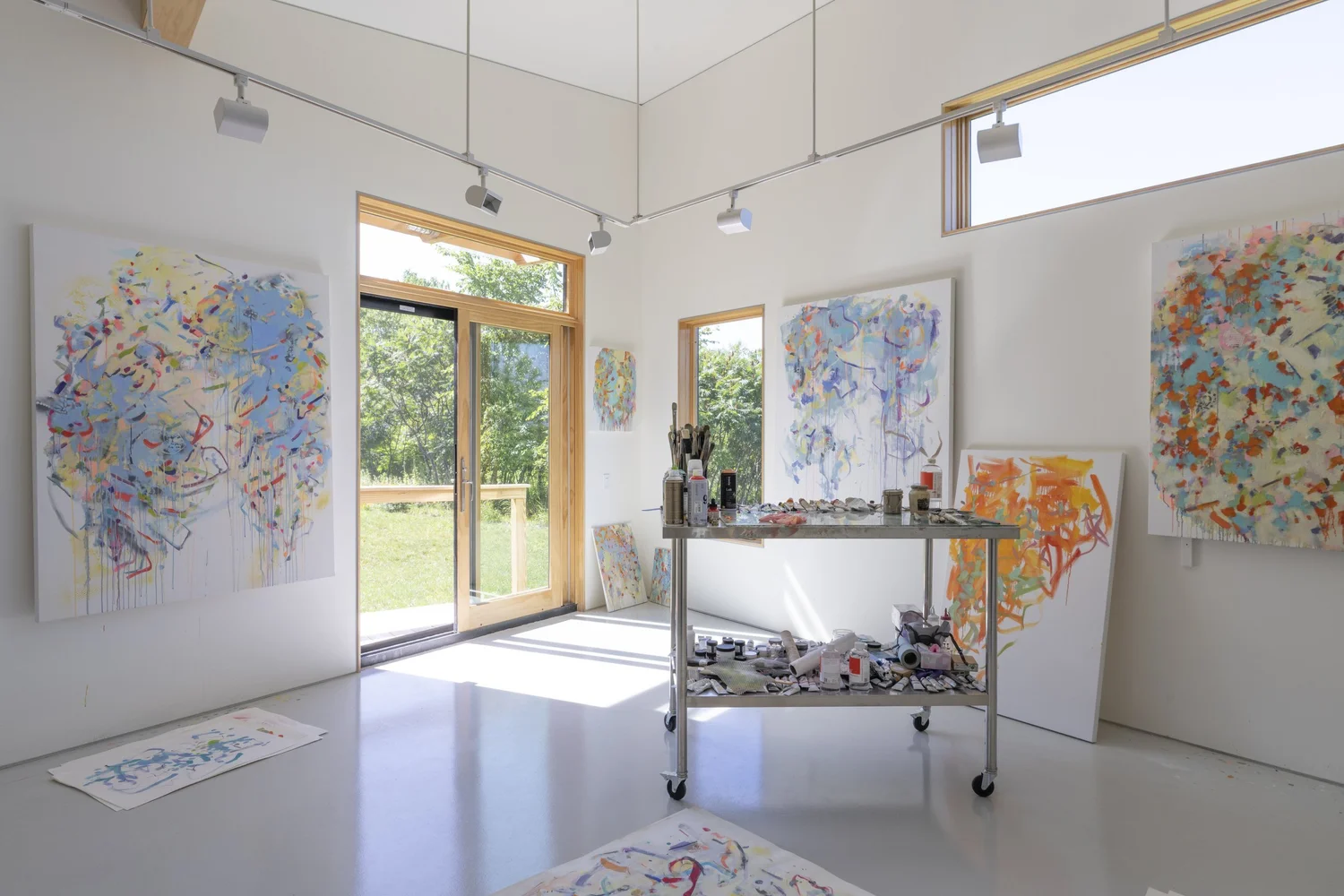 Hemp Art Studio, painting studio with sliding door to the meadow