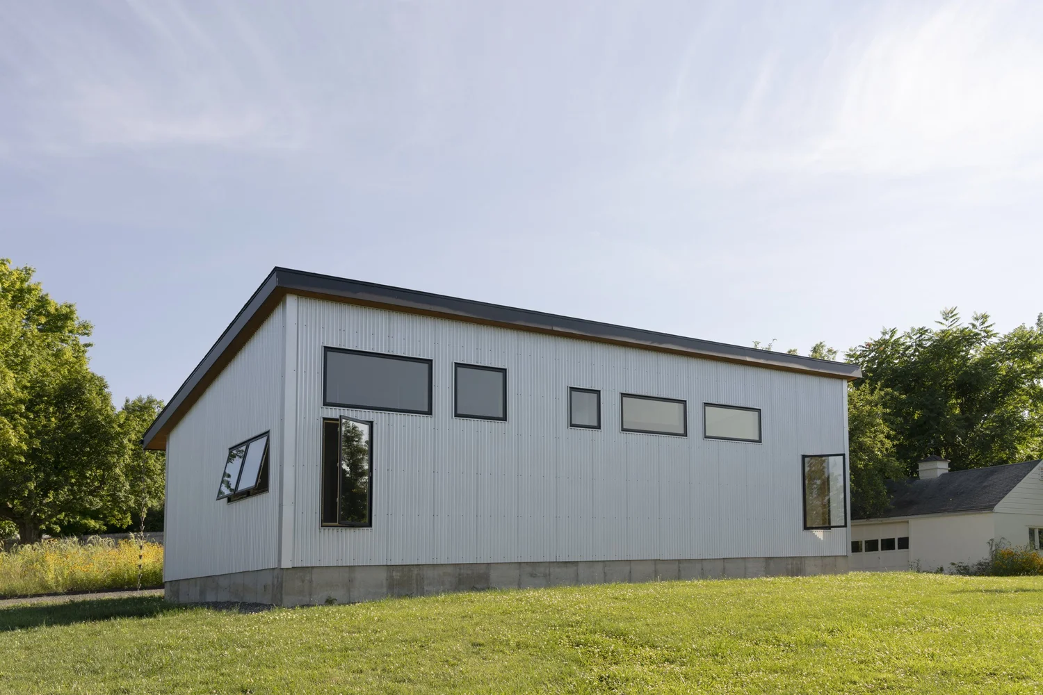 Hemp Art Studio, the studio in the meadow