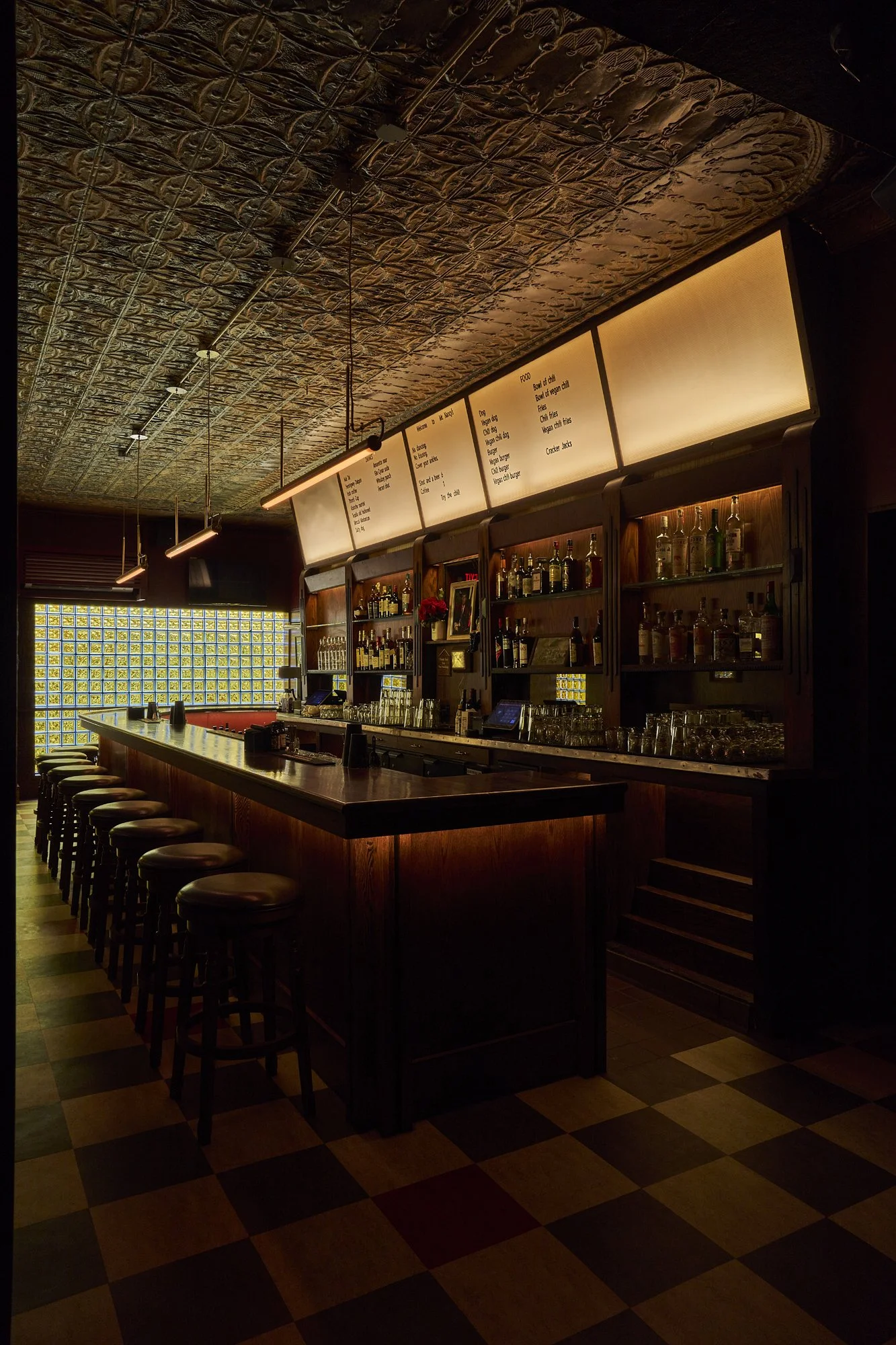 mr. nancy’s, the bar