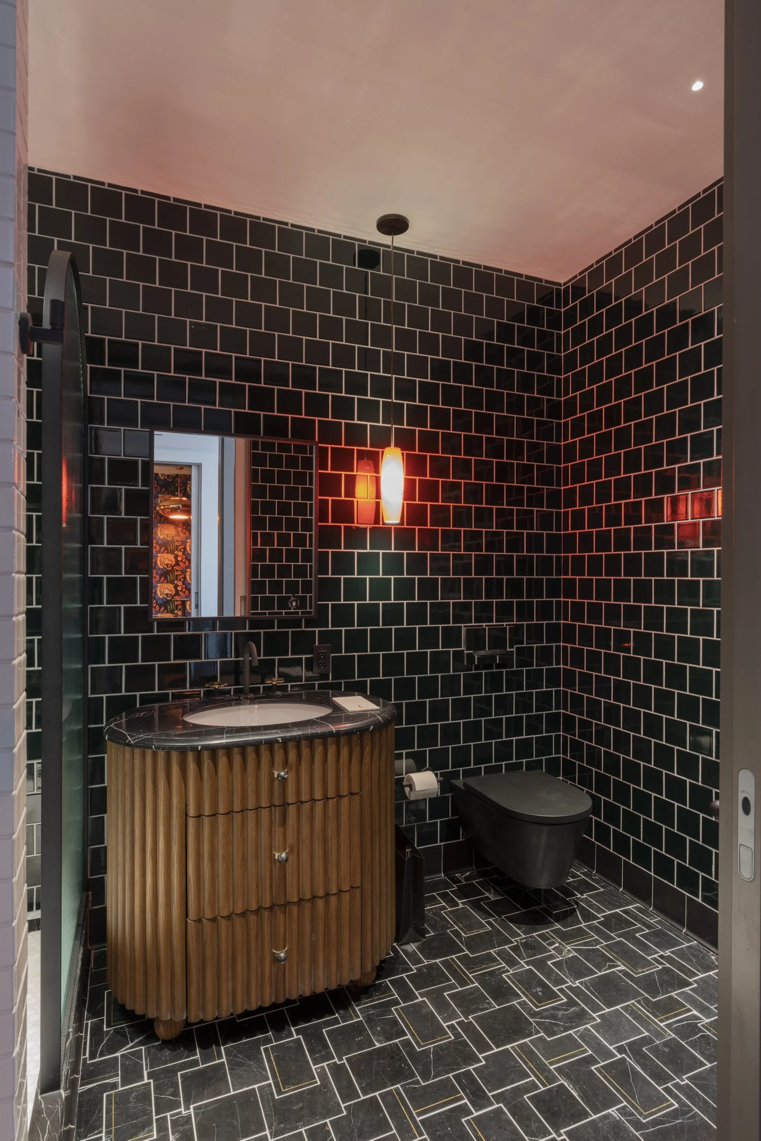 Cooper Square Lighthouse, bath in dark tile