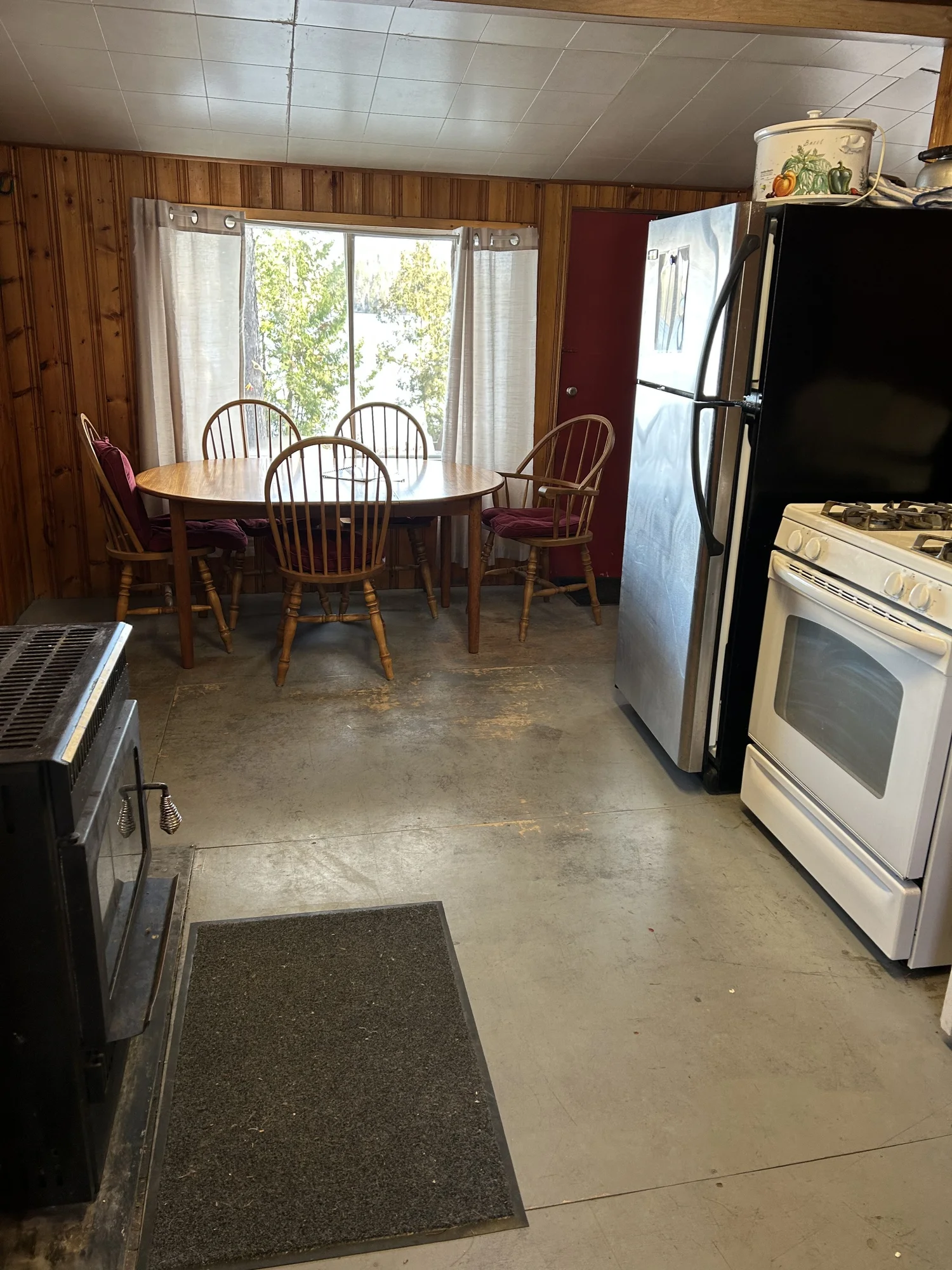 Cabin 2 Reflections Retreat — Poplar Point Camp