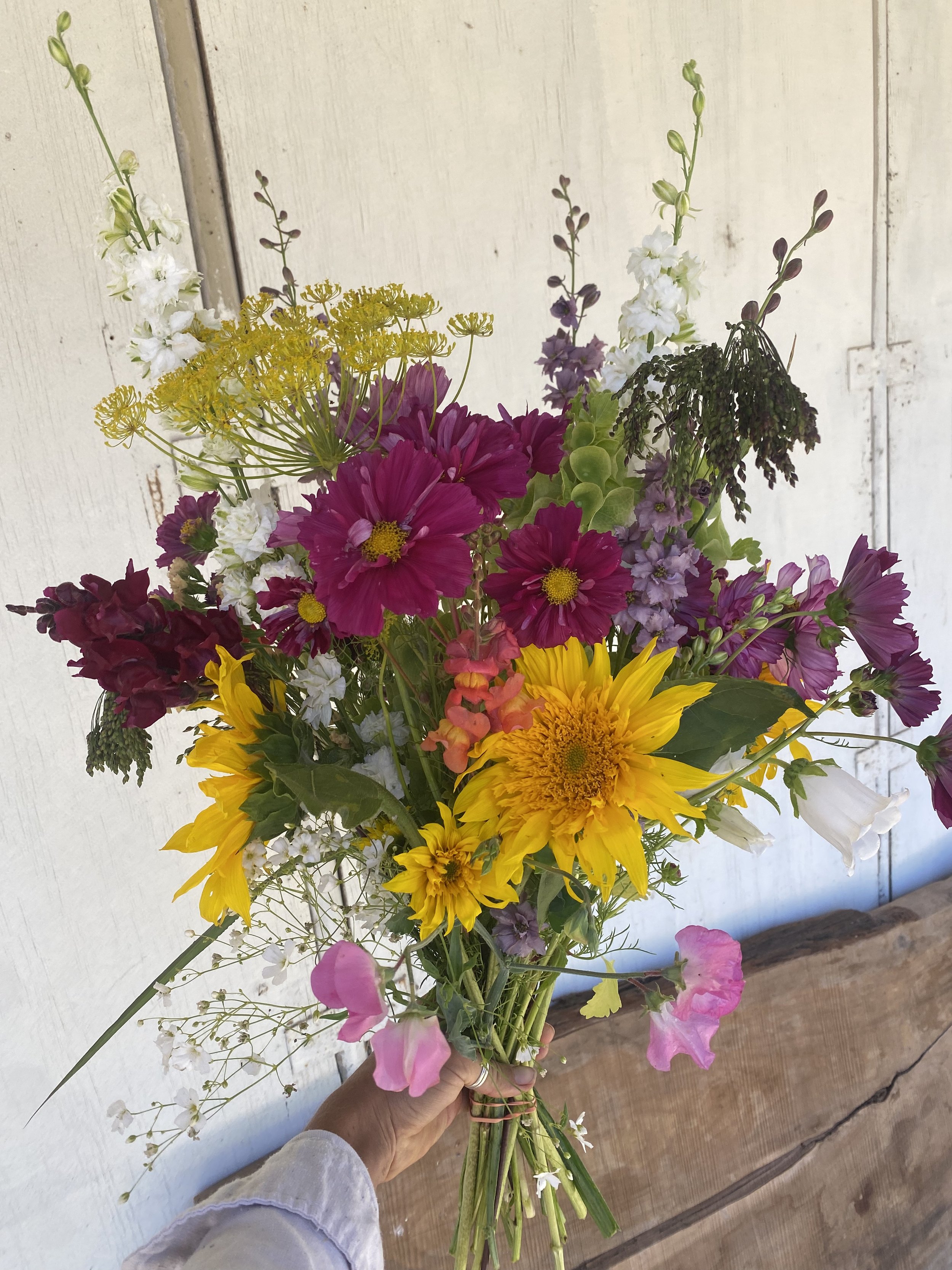 Classic Weekly Bouquet