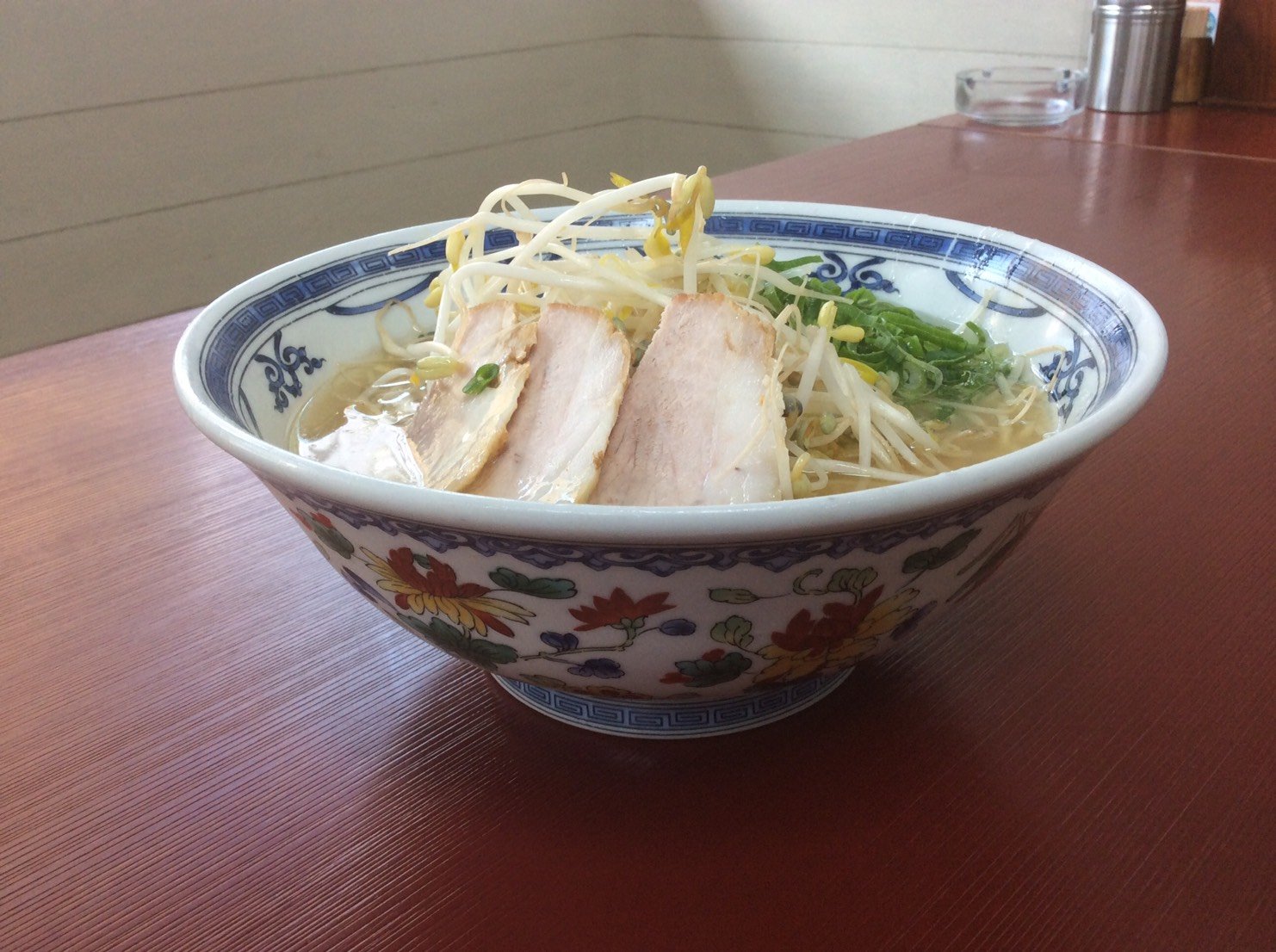 MARUCHON TONKOTSU-RAMEN 424