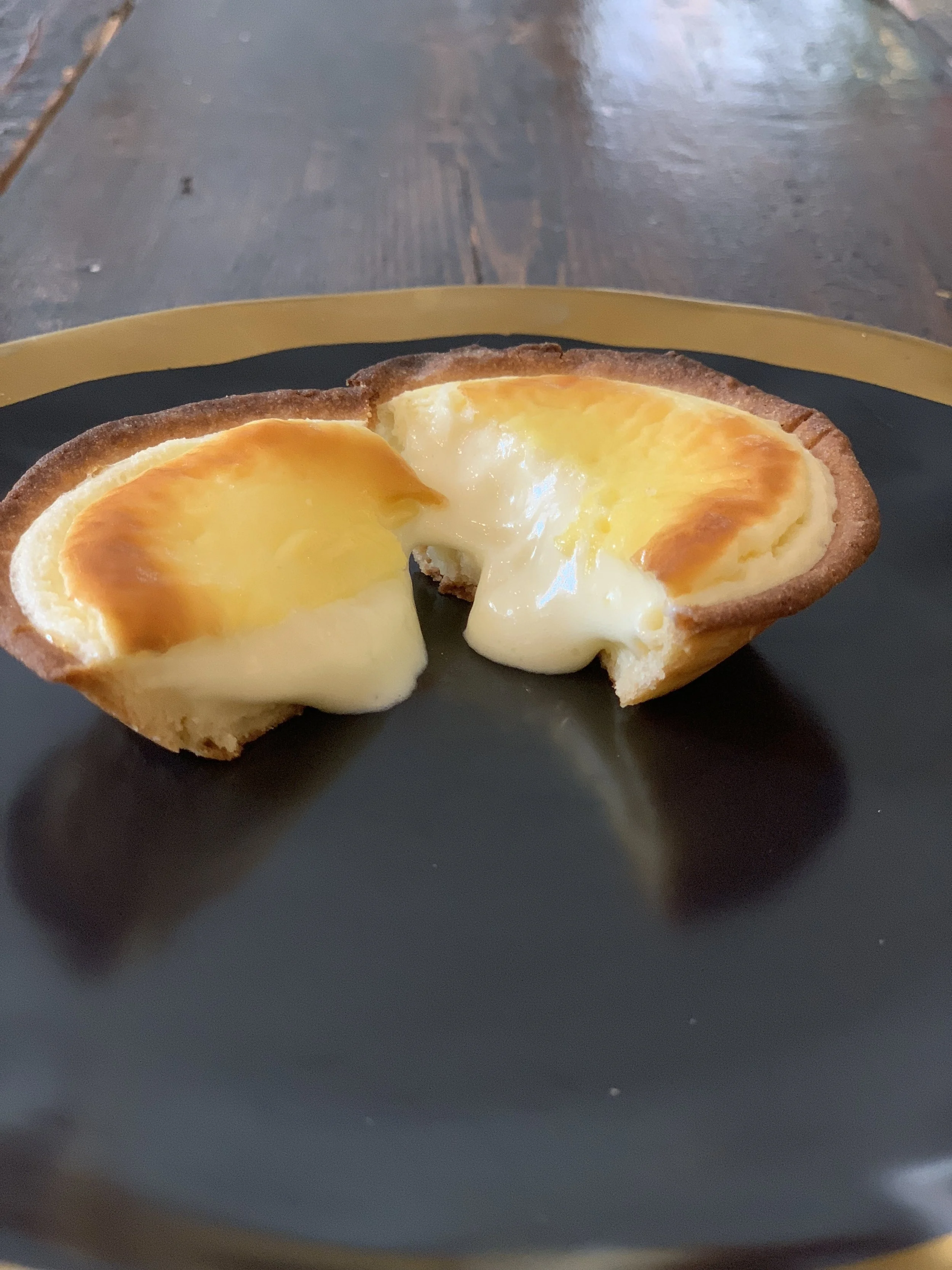 Japanese cheese tarts with 3 favors ( cheese, match, chocolate)