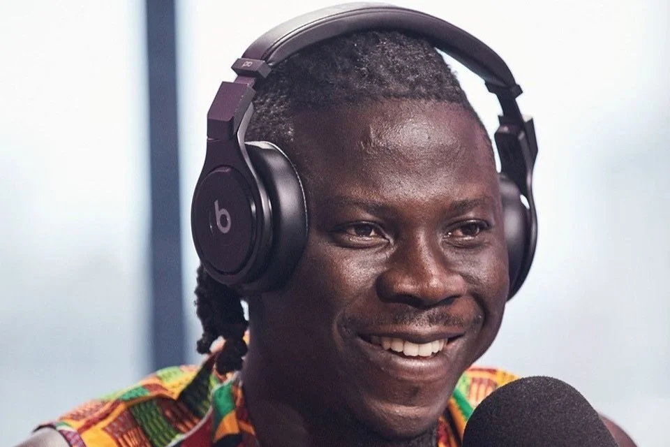 Stonebwoy+Apple+%281%29.jpg