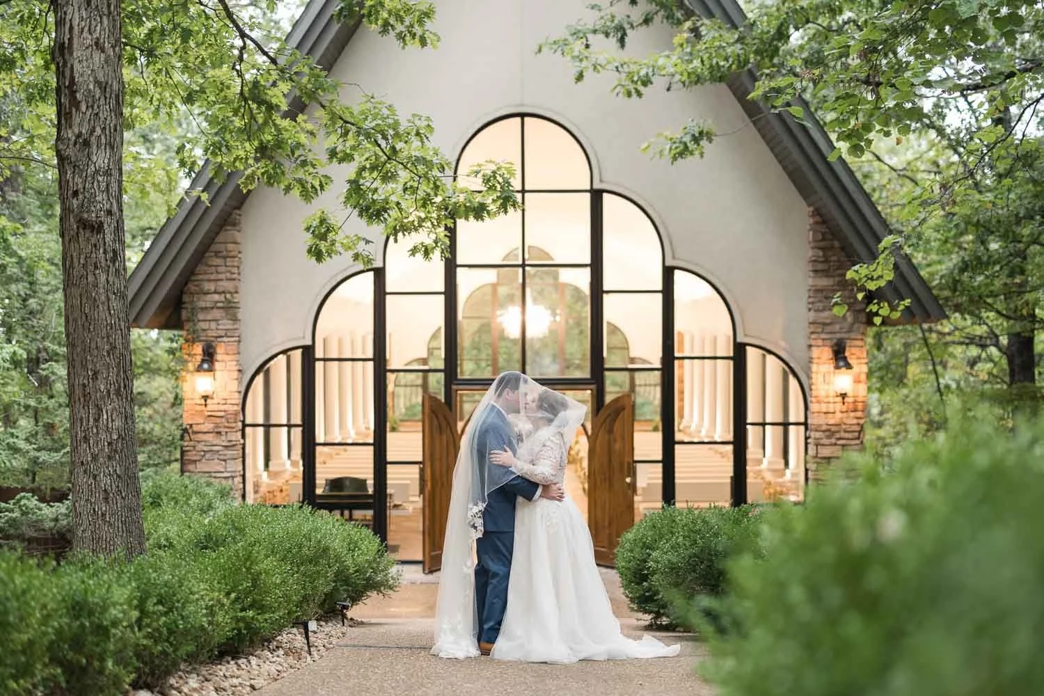 Amy &amp; Samuel’s Sweet Dusty Blue Wedding at Stonegate Glass Chapel