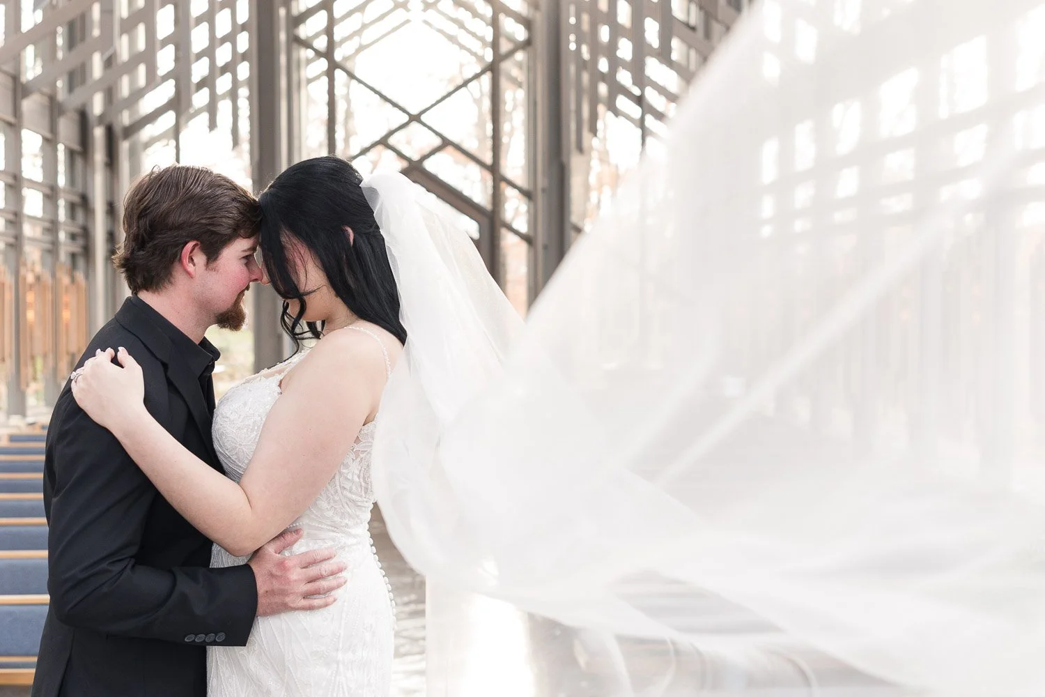 The Power of Simplicity in Wedding Photography (Less Is More)