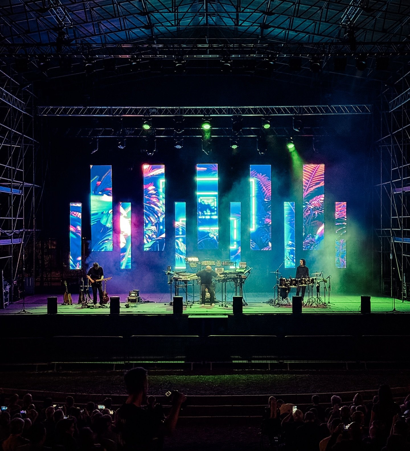 What a magical start to the tour! 🌞🎶

The opening open air of my &lsquo;Sommertraum&rsquo; tour on the beautiful Hutbergb&uuml;hne in Kamenz near Dresden was simply... WOW! 💫

The weather? Absolutely gigantic - sun, blue sky, pure summer feeling! 