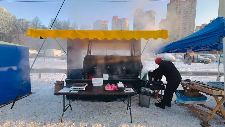 Kyiv, 11.01.26 - Minus 15, Smoked fish, Market, Milk, Taxi and Thomas Anders. 🇺🇦🇩🇪

#schiller #kyiv #voyage #thejourneycontinues #schillermusic