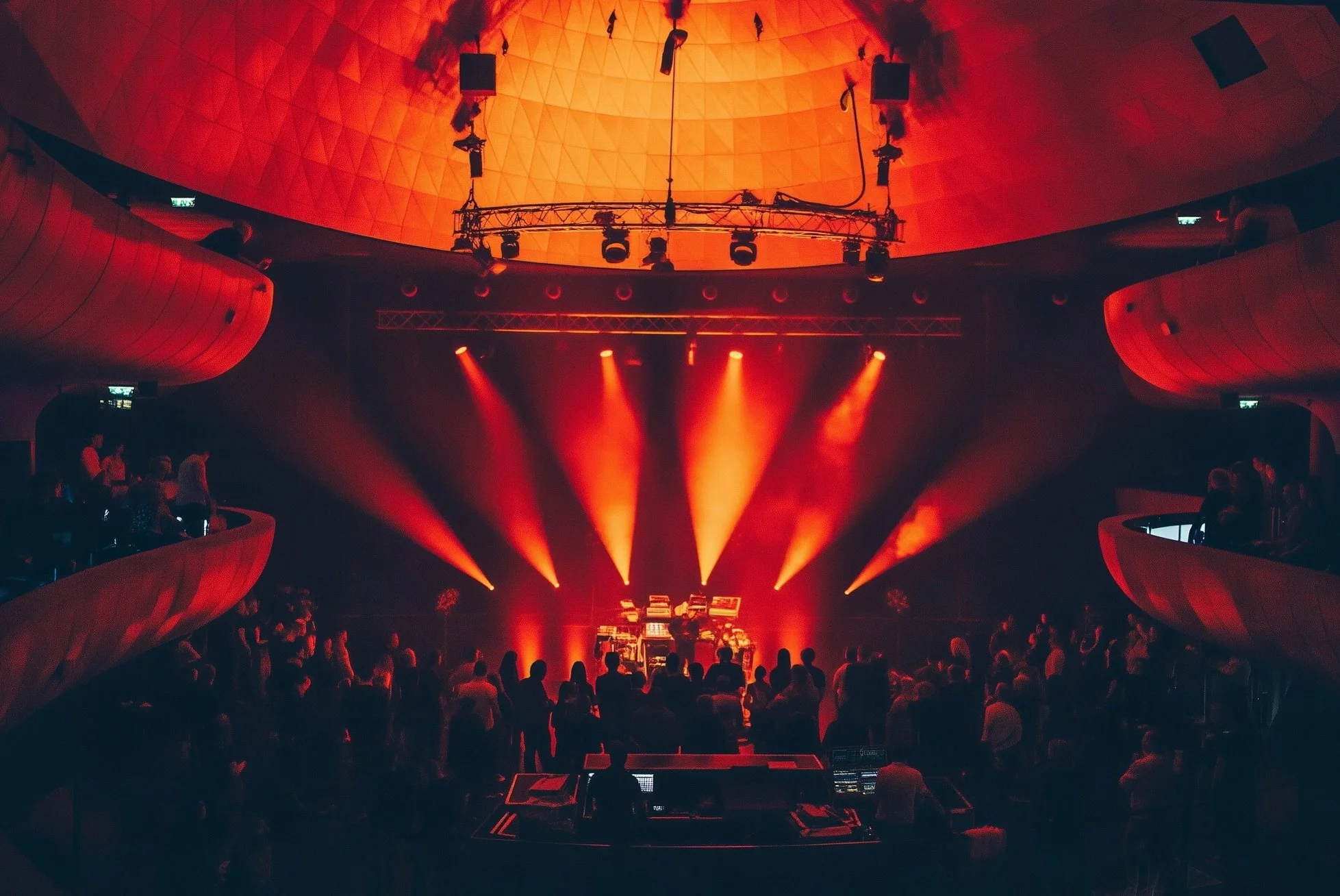 🙏 Thank you, Brno! ✨

What a very special night. It was my first time in your beautiful city &mdash; and the Sono Music Club turned out to be a stunning room. 🏛️🎶

We built something immersive just for this evening: the stage set up so that everyo