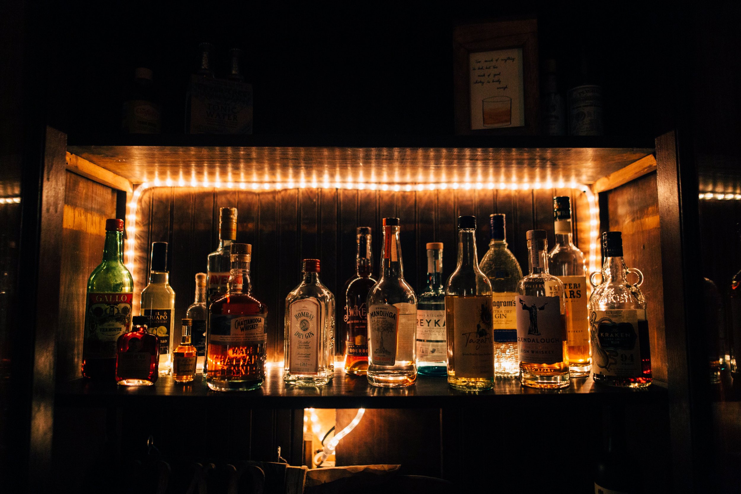 Full Bar Luxury/Custom Experience (151+ Guests)