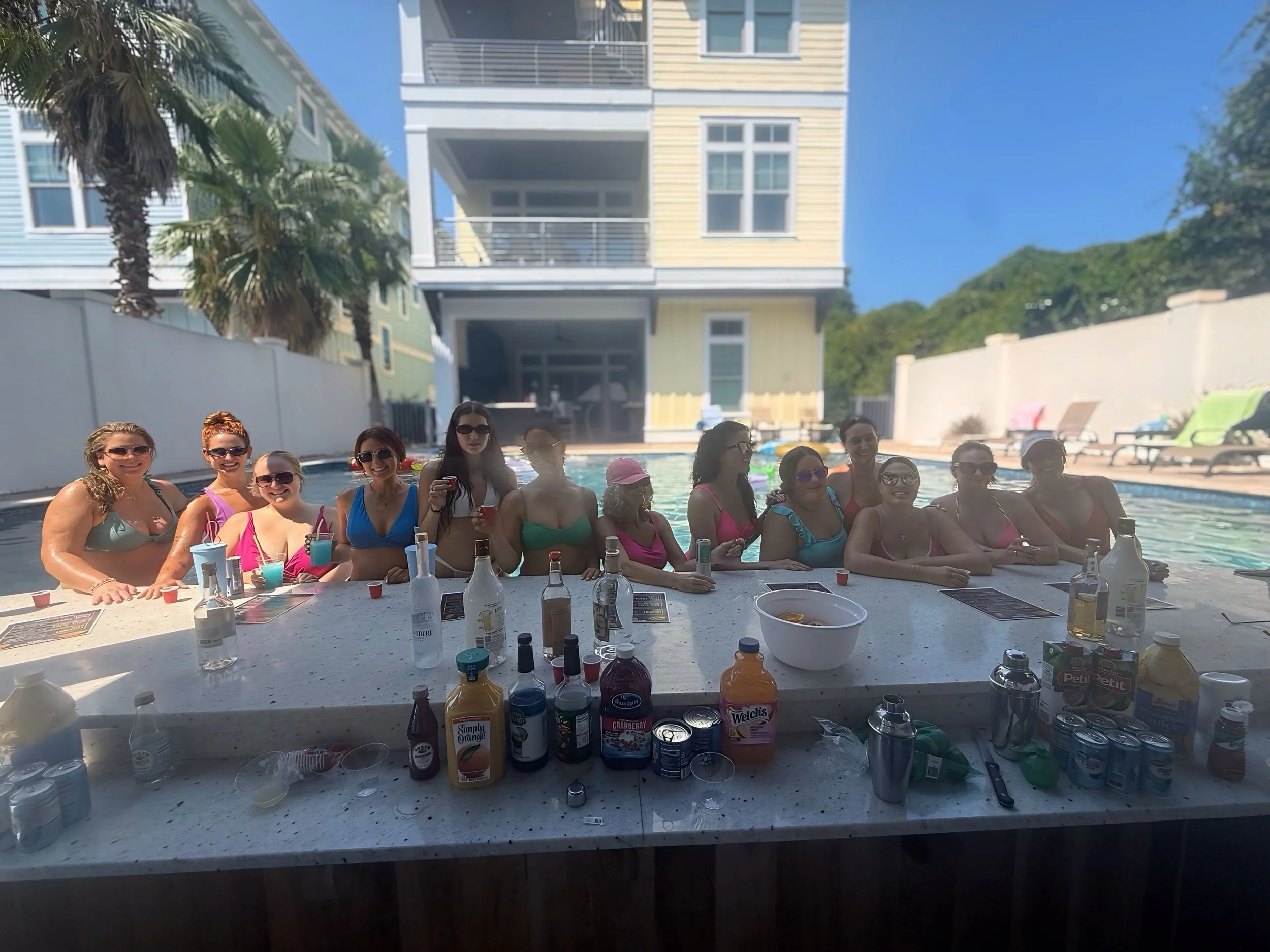 Full Bar Elevated Experience (101-150 Guests)