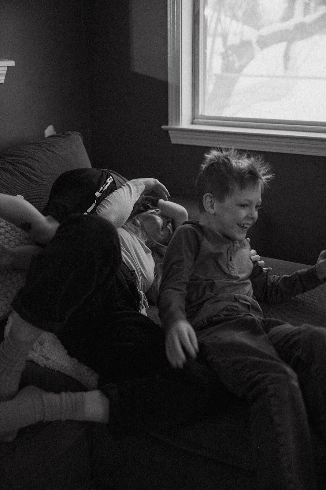 Rachel + boys - home session 2024-335.jpg