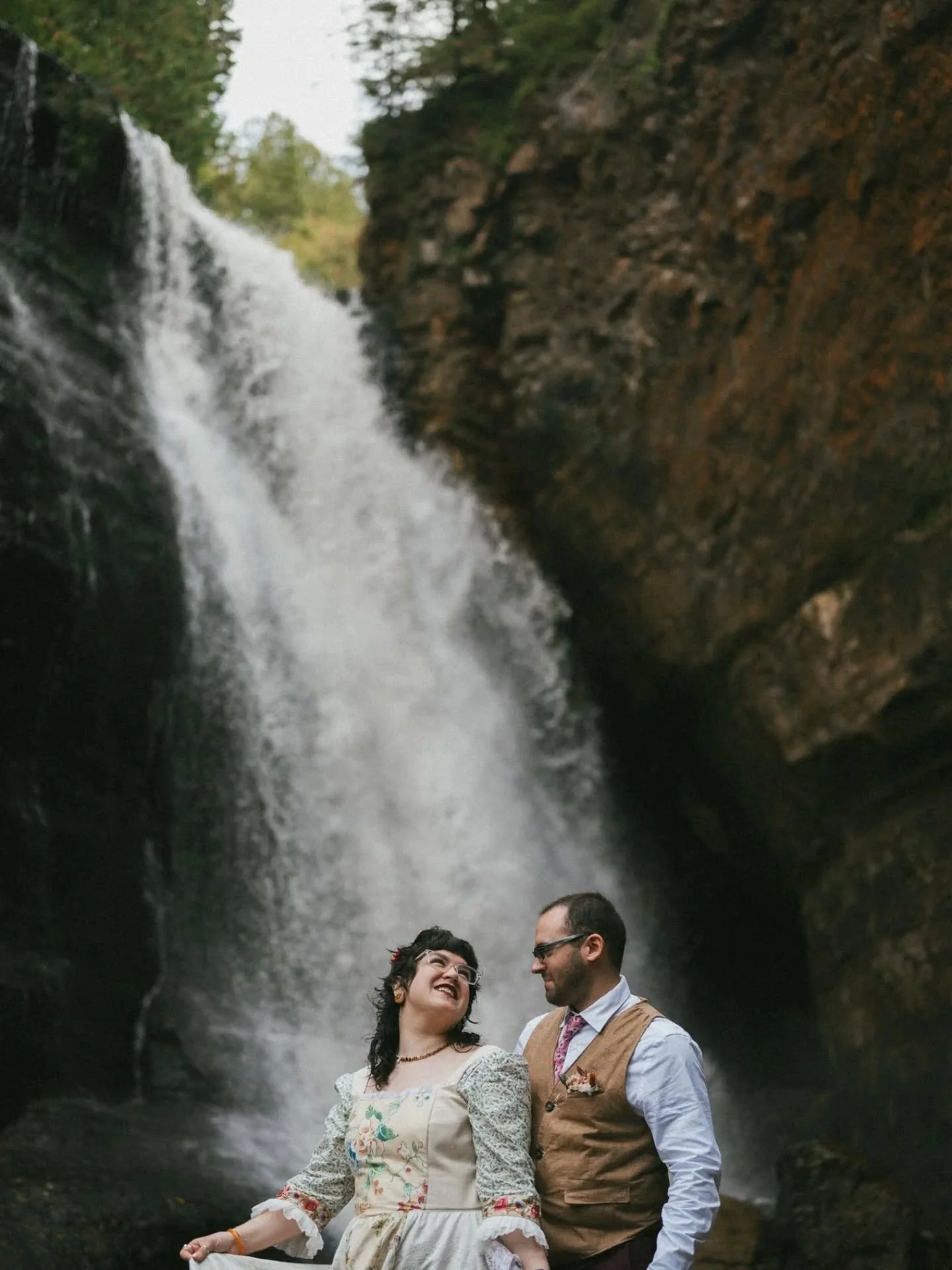 Before Brei + Alex's ceremony at their Airbnb, we spent a couple hours exploring Pictures Rocks National Lakeshore-- we found giant rock formations, strolled through the forest, and scrambled down to Miner's falls after jumping the fence at the looko