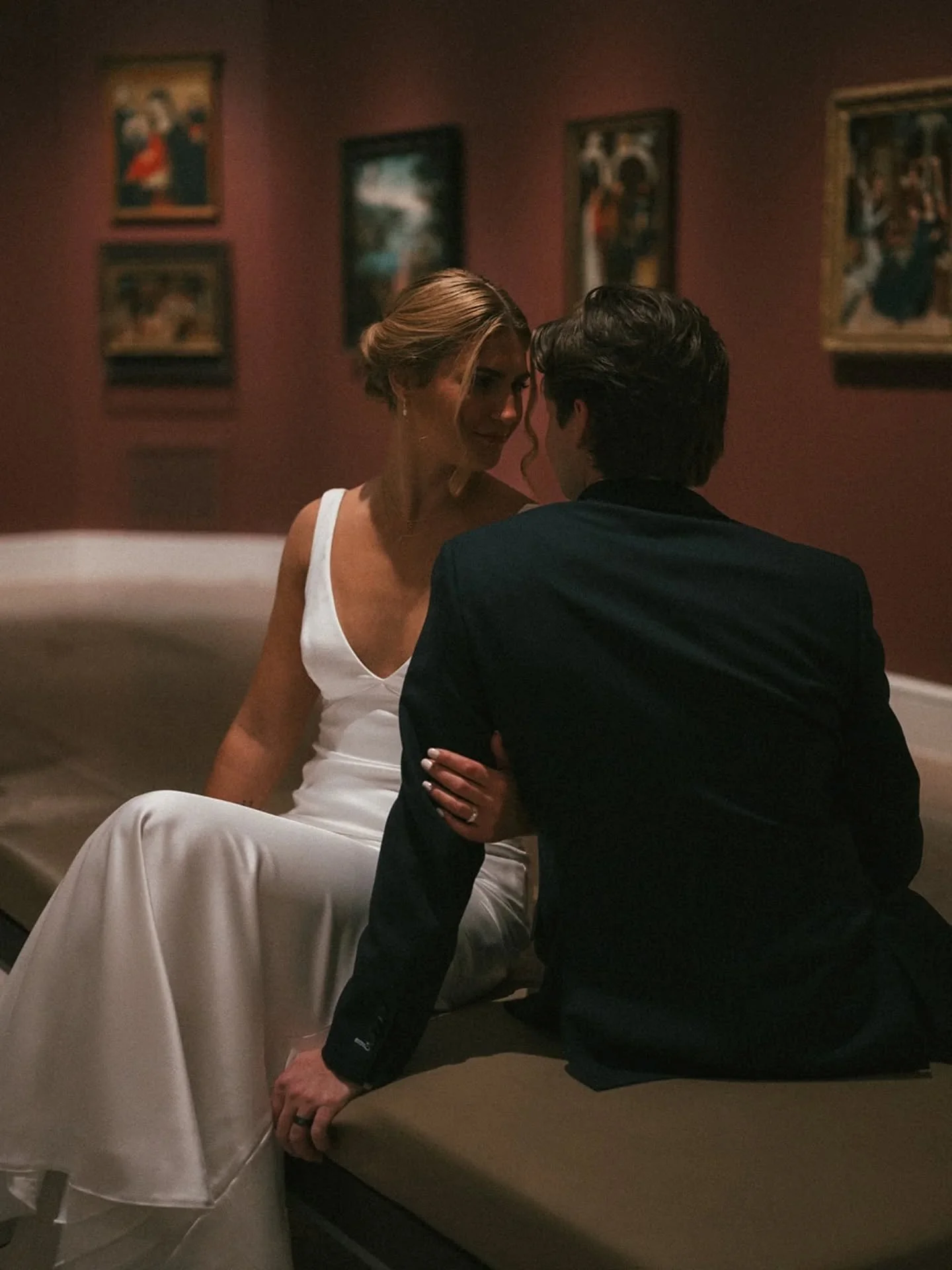 This dreamy bridal session was A YEAR AGO and I wish we could do it all over again. One week after Miranda + Colin's wedding, they got back in their wedding attire and we made magic happen at @ummamuseum and @graduatehotels Allen Rumsey Supper Club 
