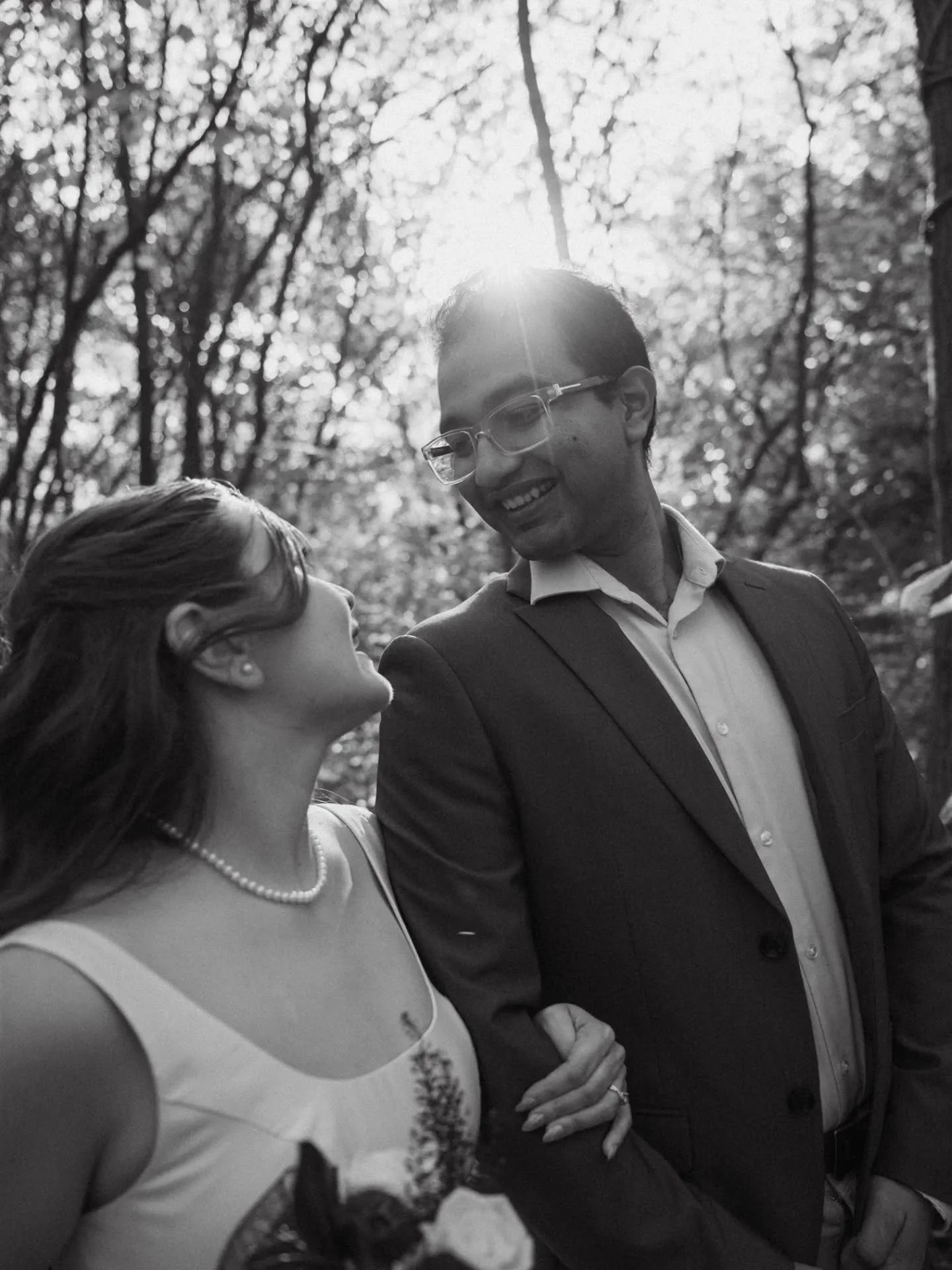 Sarah + Mitre in the Arb 🏵️✨

These two were so excited and came in with the best attitude ready to love on each other for the camera 

The first of many fall minis I will be sharing, stay tuned! 

#annarborweddingphotographer #annarborphotographer 
