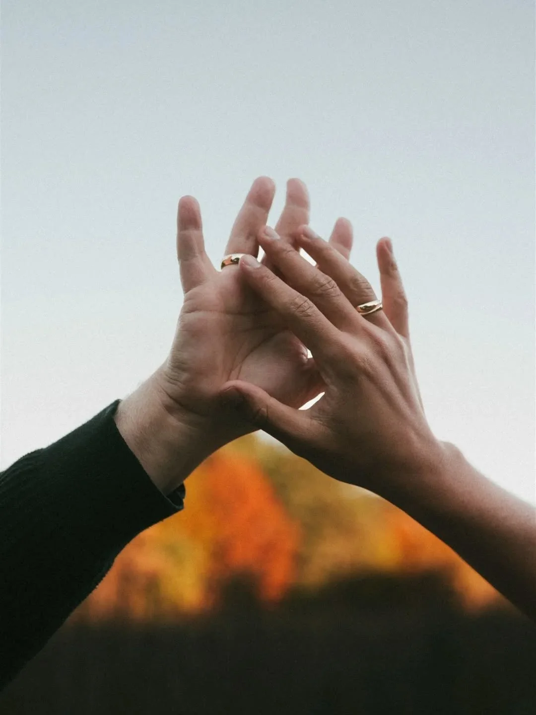 PSA: Guys can have engagement rings too (and not just the same sex couples!)

I've been seeing this a lot recently and I'm here for it! Love that it's becoming a thing-- everyone should have what they want 🤩