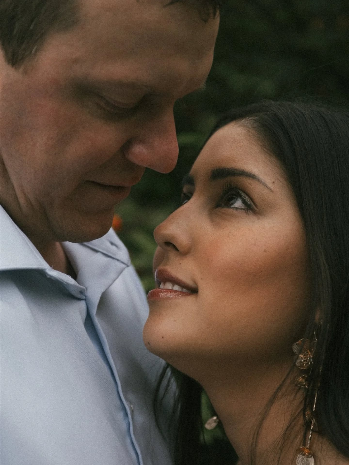 Excited to be back at @vinologya2 tomorrow for Lisa + Andy's wedding! Their engagement photos were stunning, so let's revisit those right now 💃🏻✨

#Michiganweddingphotographer #annarborweddingphotographer #annarborengagementphotographer