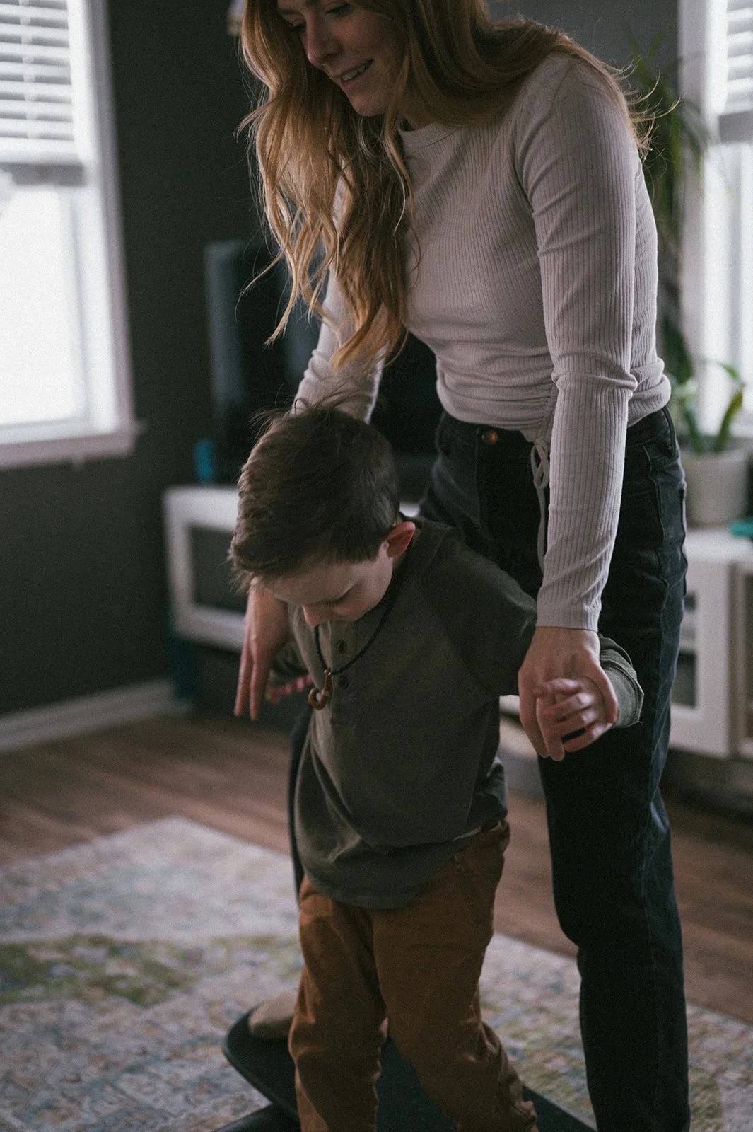 Rachel + boys - home session 2024-152.jpg