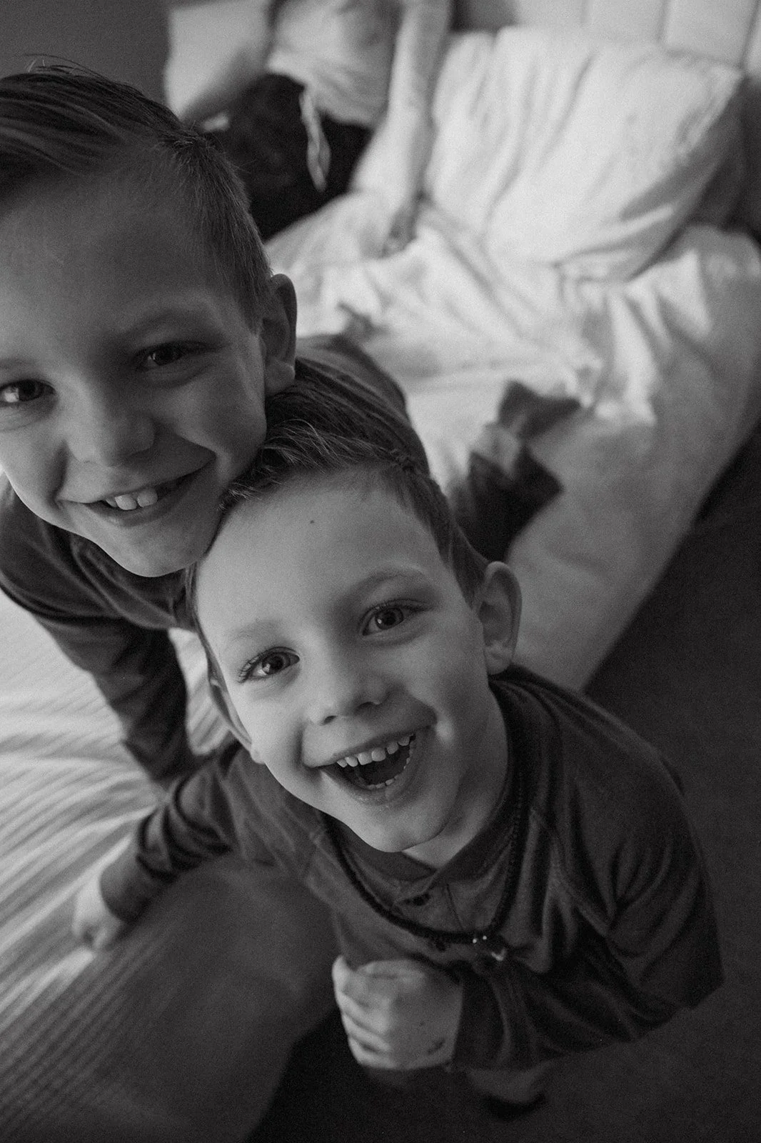 Rachel + boys - home session 2024-118.jpg