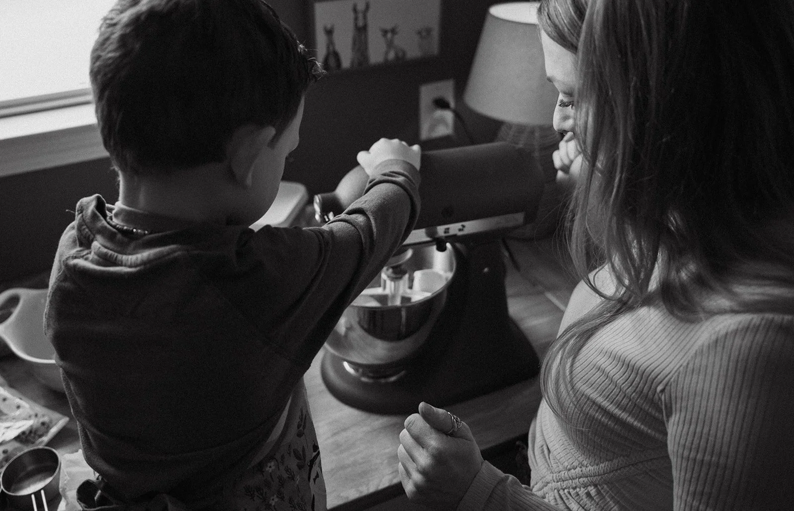 Rachel + boys - home session 2024-13.jpg