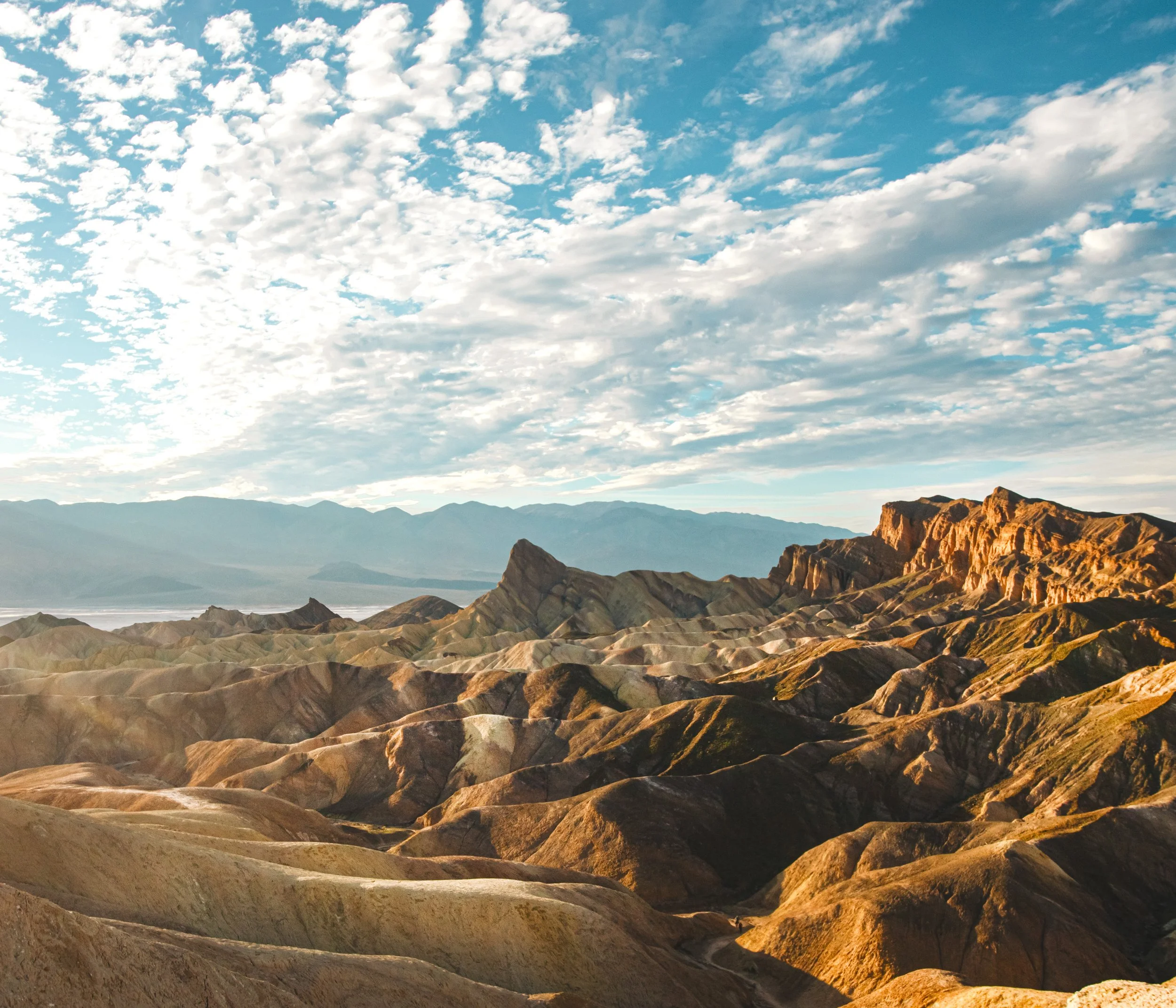 zabriesky-point-death-valley-sunset-california.jpg