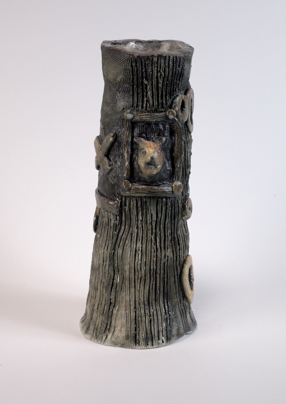Head in the Window, 2018