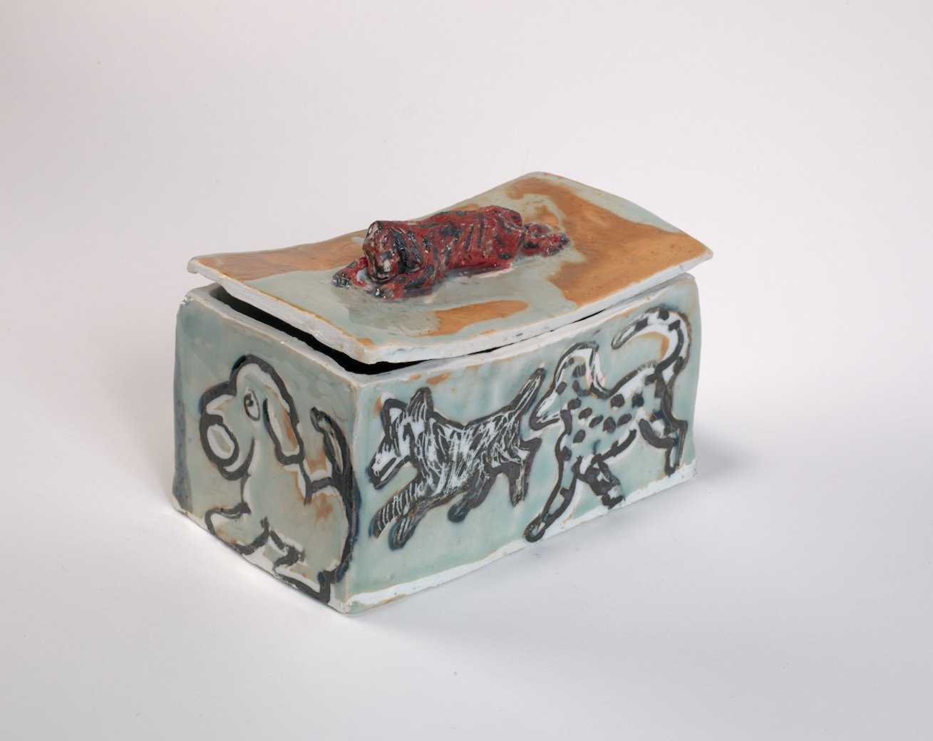 Dog Box, 2016