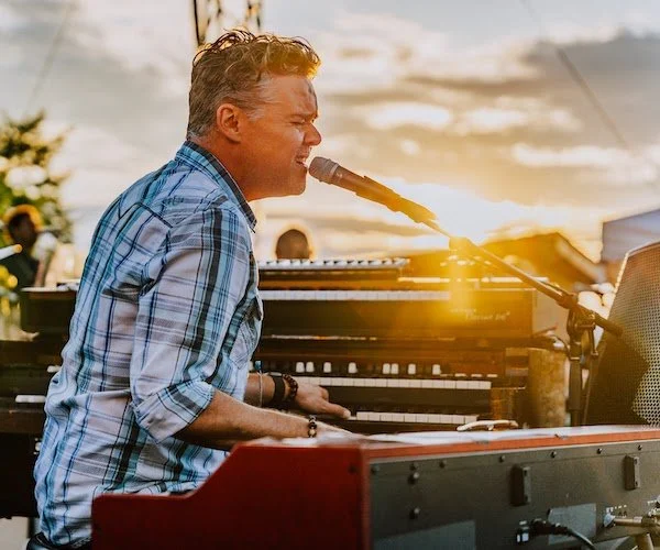 3rd and Lindsley Presents: A night with Gabe Dixon