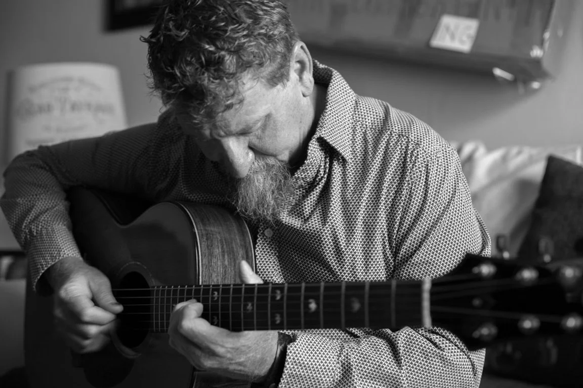 The Station Inn Presents: Dennis Parker